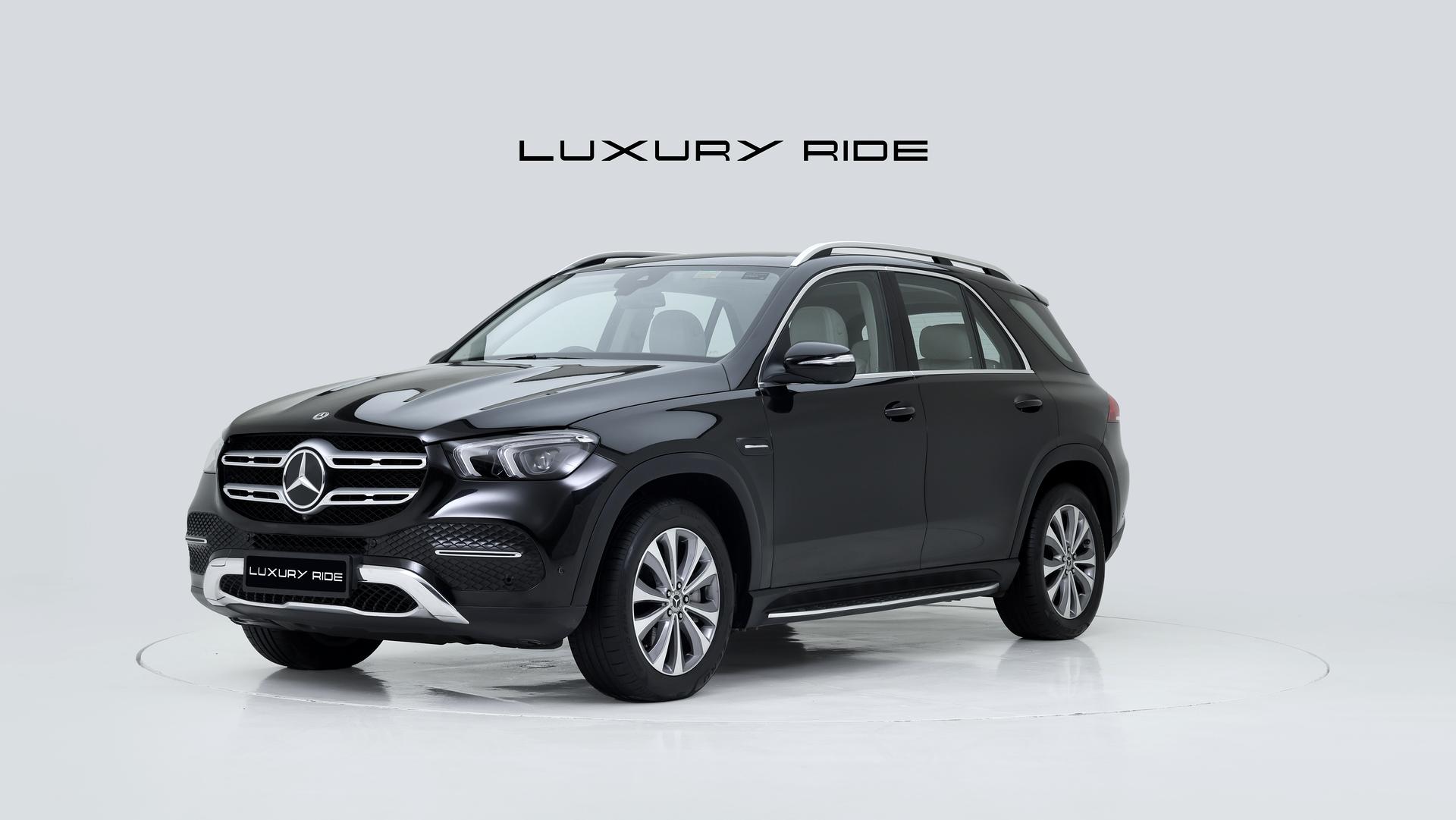 Mercedes Benz GLE 300d 4MATIC LWB Luxury Ride