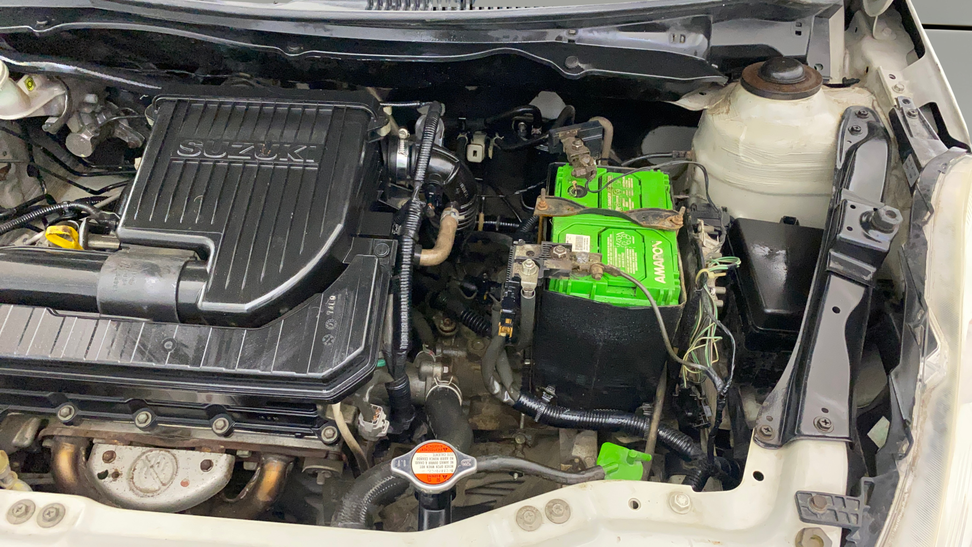 2015 Maruti Swift LXI (O), Petrol, Manual, 38,356 km, Engine View - Left
