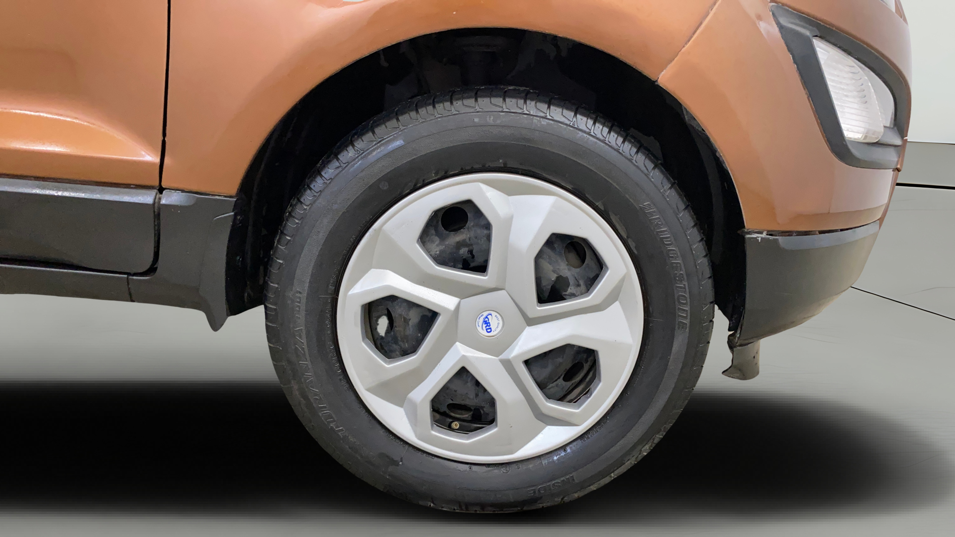 2018 Ford Ecosport TREND + 1.5L PETROL AT, Petrol, Automatic, 58,369 km, Right Front Wheel