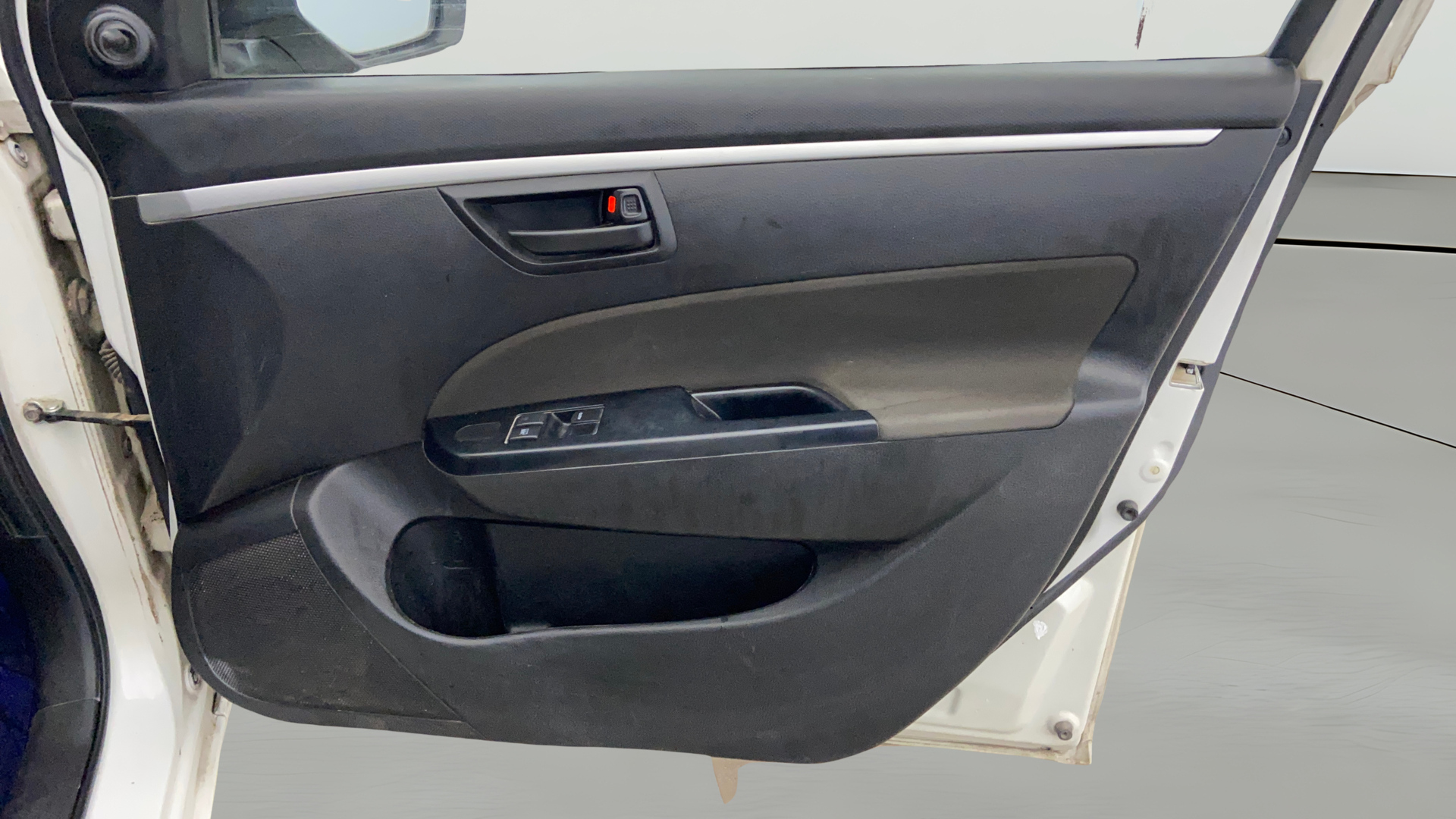 2016 Maruti Swift LXI (O), Petrol, Manual, 54,201 km, Driver Side Door Panels Control