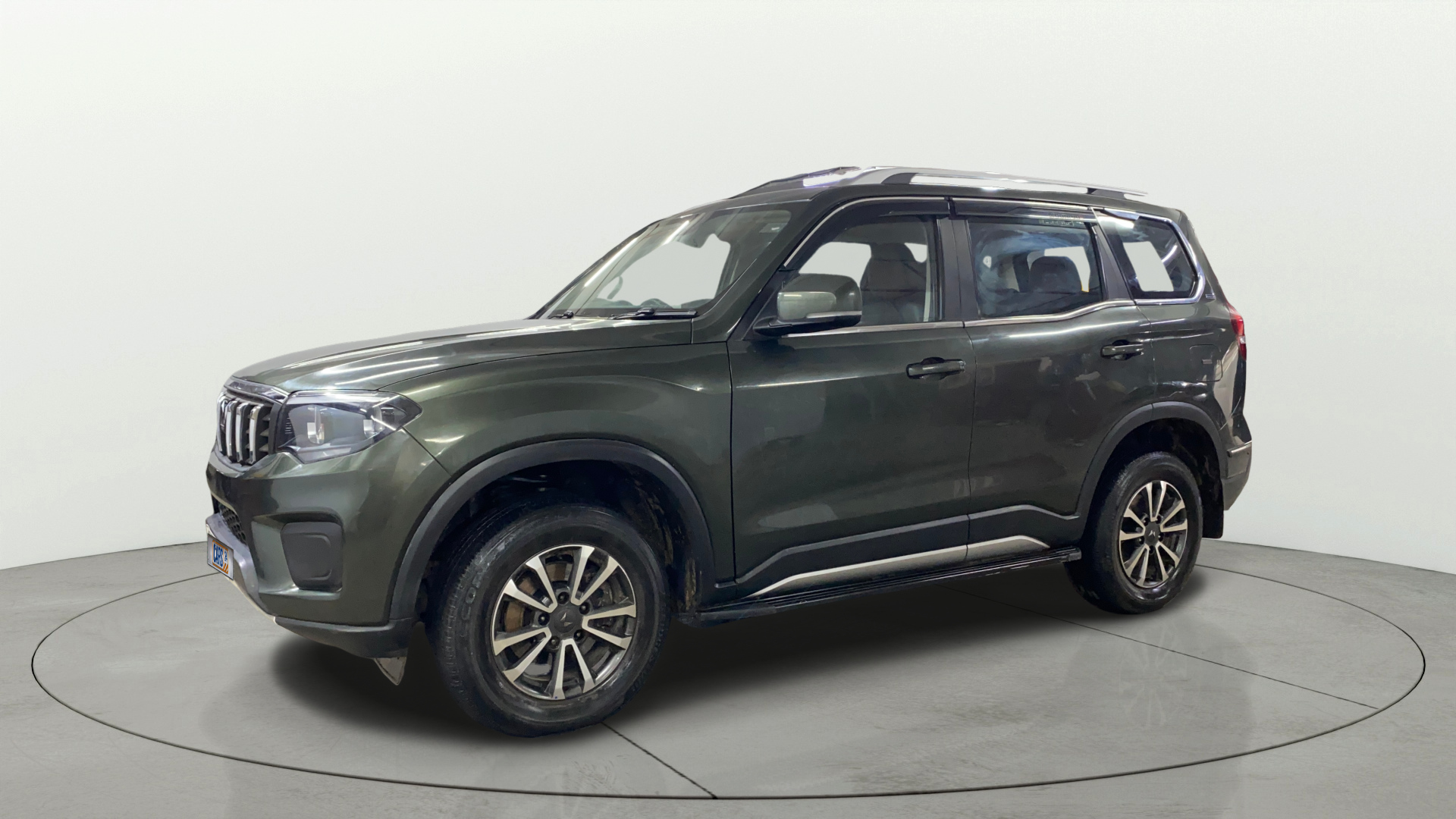 2023 Mahindra SCORPIO-N Z6 DIESEL MT 2WD 7 STR, Diesel, Manual, 33,077 km, Left Front Diagonal