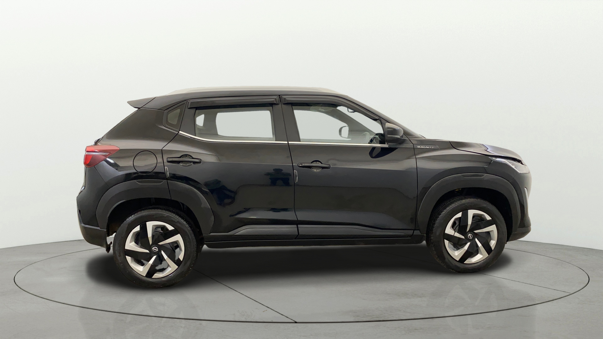 2023 Nissan MAGNITE XL, Petrol, Manual, 38,237 km, Right Side View