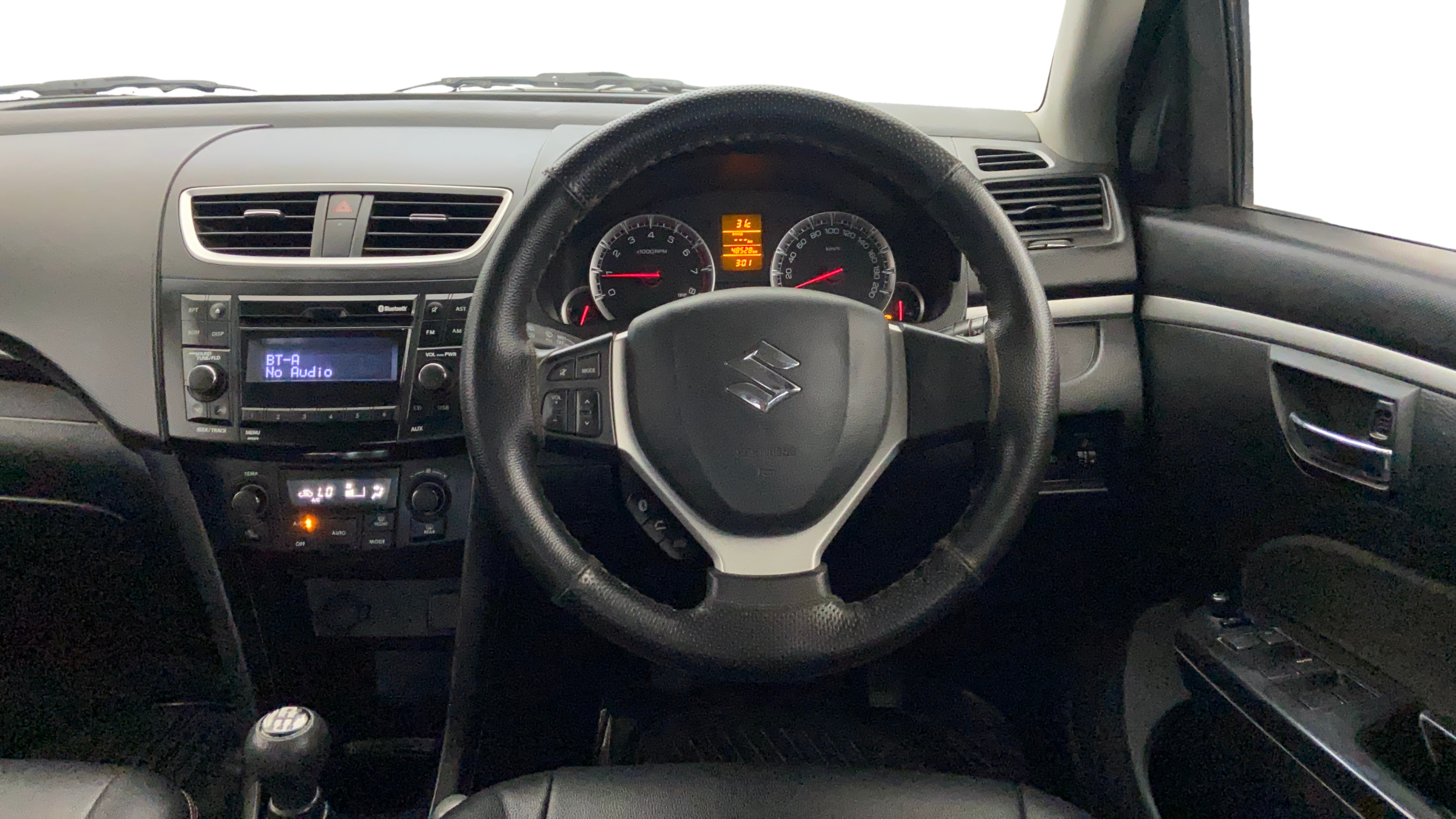 2015 Maruti Swift ZXI, Petrol, Manual, 48,517 km, Steering Wheel Close Up