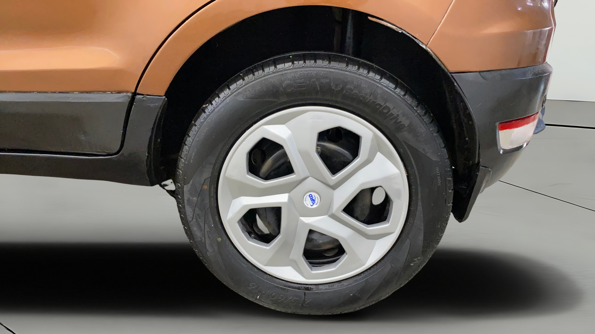 2018 Ford Ecosport TREND + 1.5L PETROL AT, Petrol, Automatic, 58,369 km, Left Rear Wheel