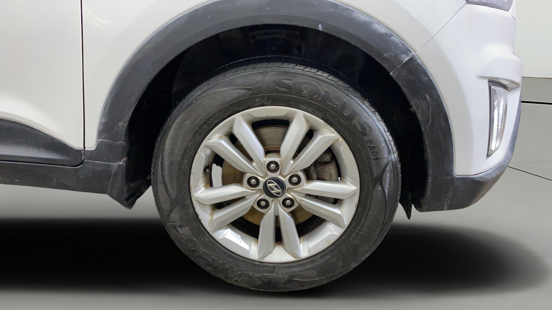 2015 Hyundai Creta SX PLUS 1.6 PETROL, Petrol, Manual, 62,487 km, Right Front Wheel