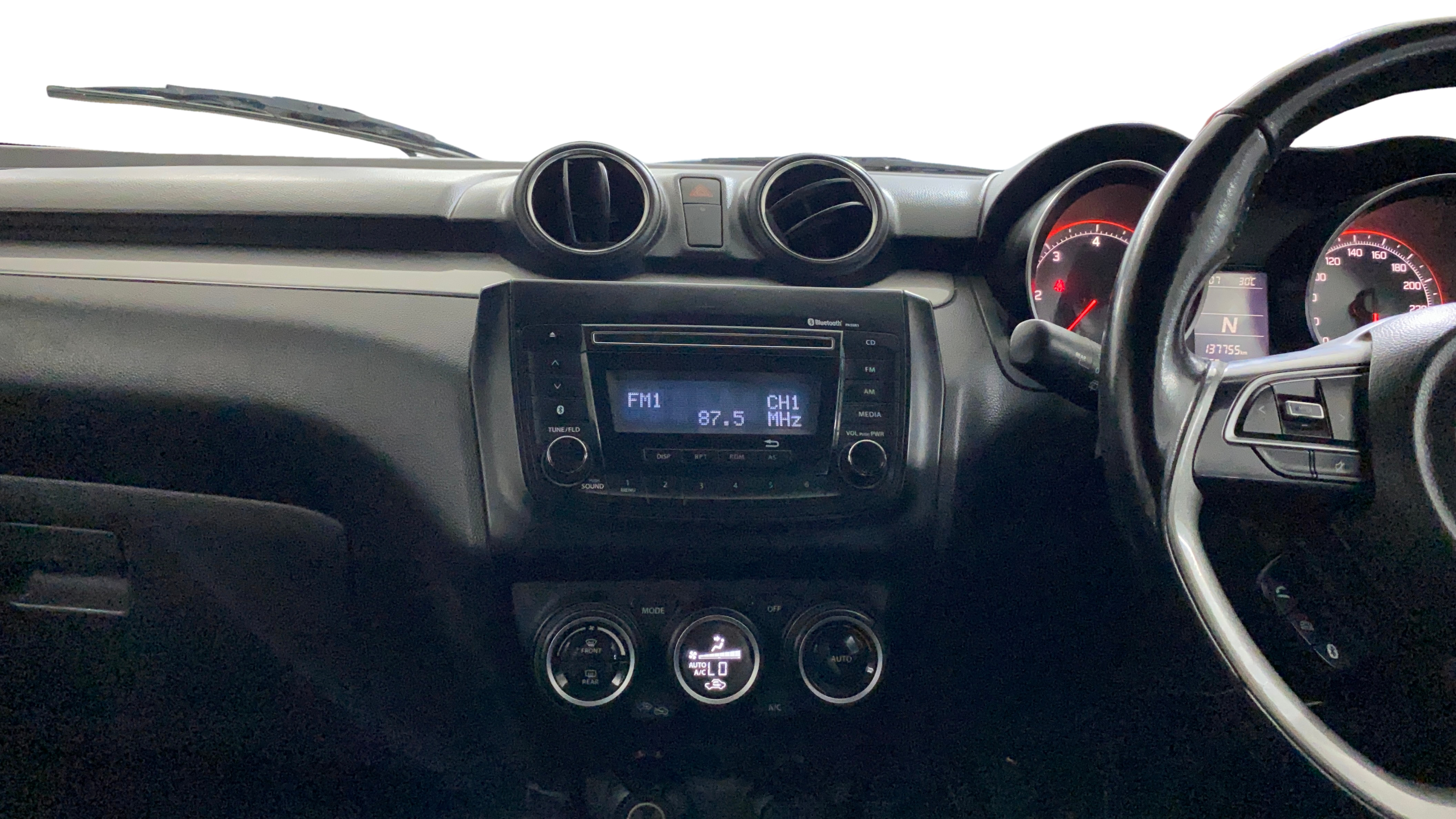 2018 Maruti Swift ZDI AMT, Diesel, Automatic, 1,37,714 km, Air Conditioner