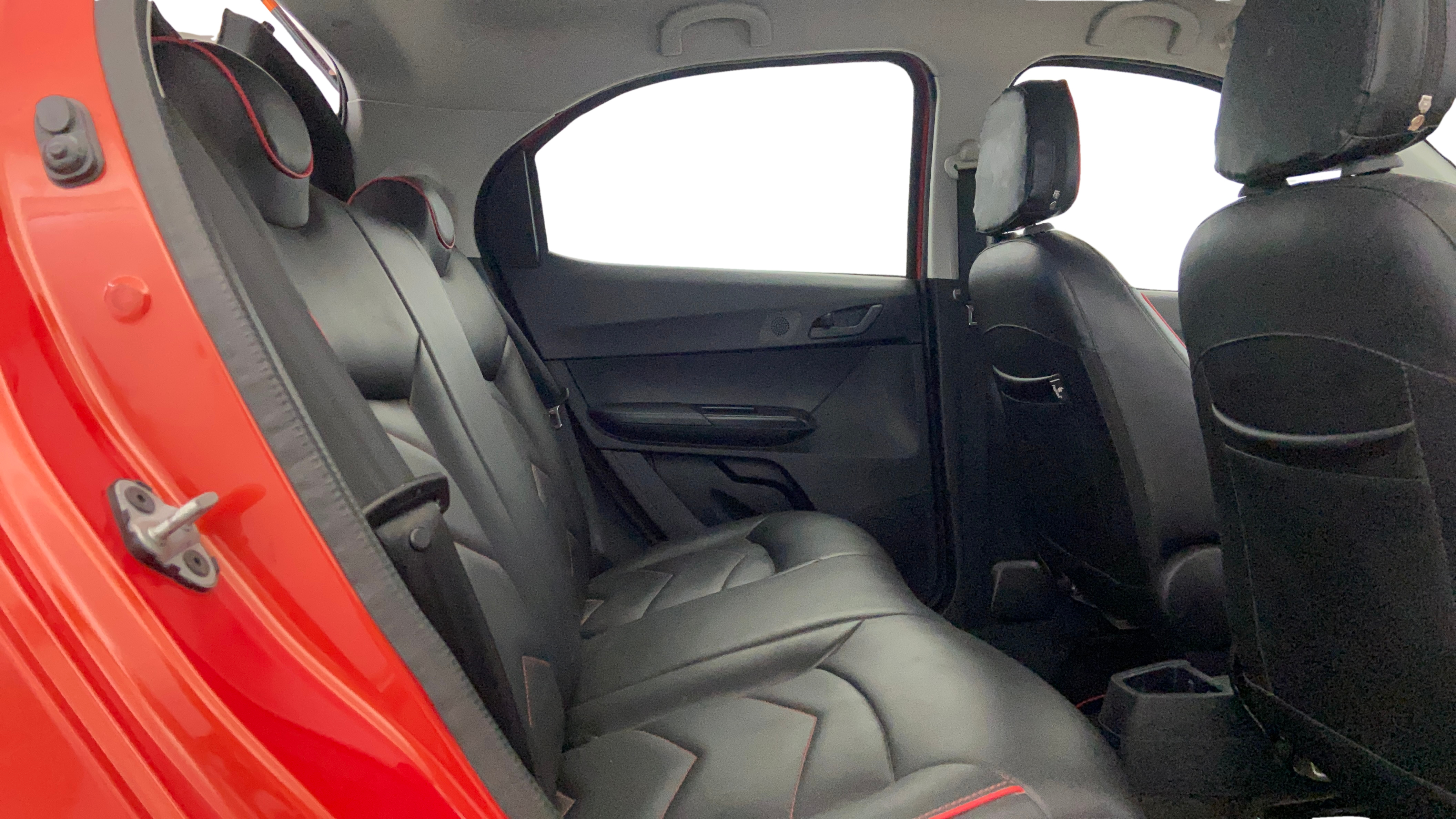 2023 Tata TIAGO NRG XZ MT, Petrol, Manual, 14,328 km, Right Side Rear Door Cabin