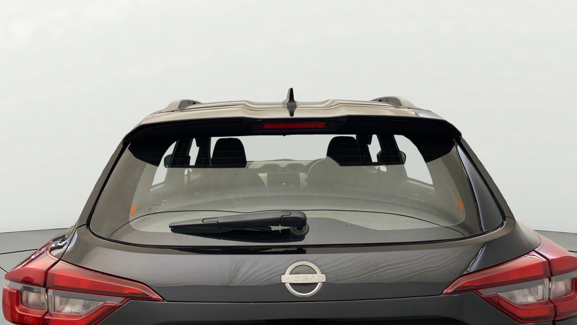 2023 Nissan MAGNITE XL, Petrol, Manual, 38,237 km, Rear Windshield