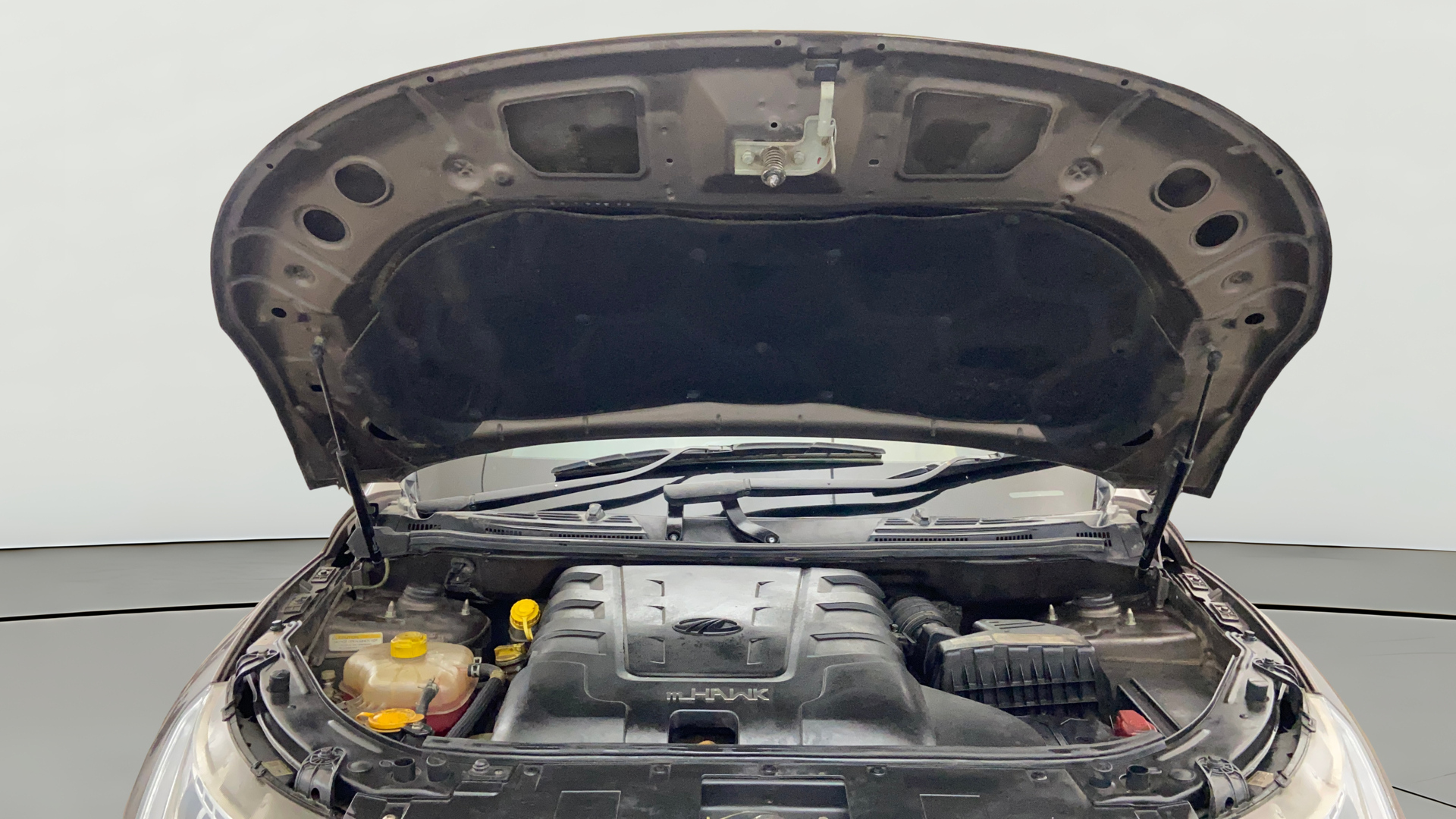 2019 Mahindra XUV500 W11 AT, Diesel, Automatic, 52,522 km, Open Bonet
