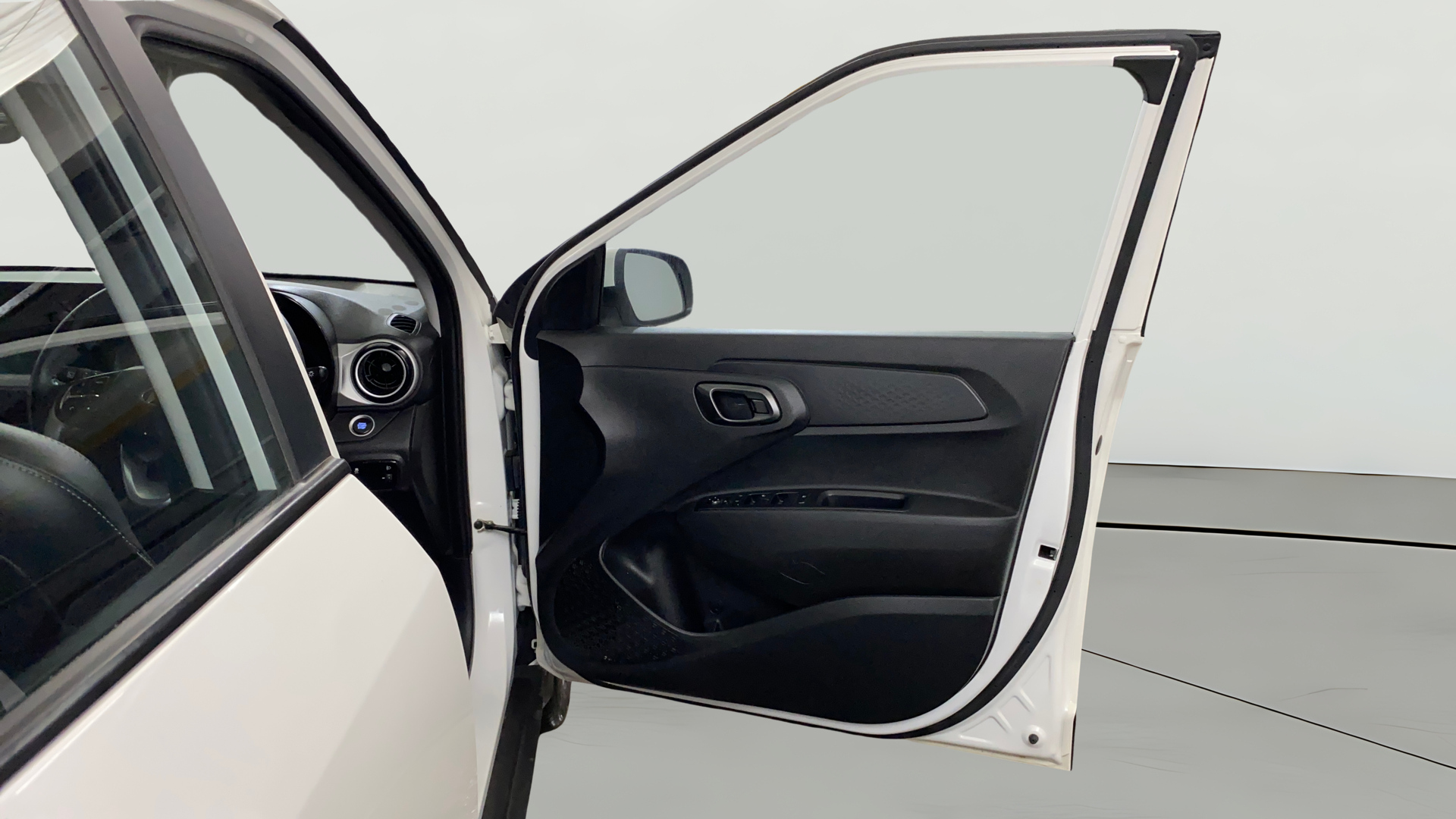 2023 Hyundai EXTER SX (O) CONNECT, Petrol, Manual, 8,945 km, RHS Front Door