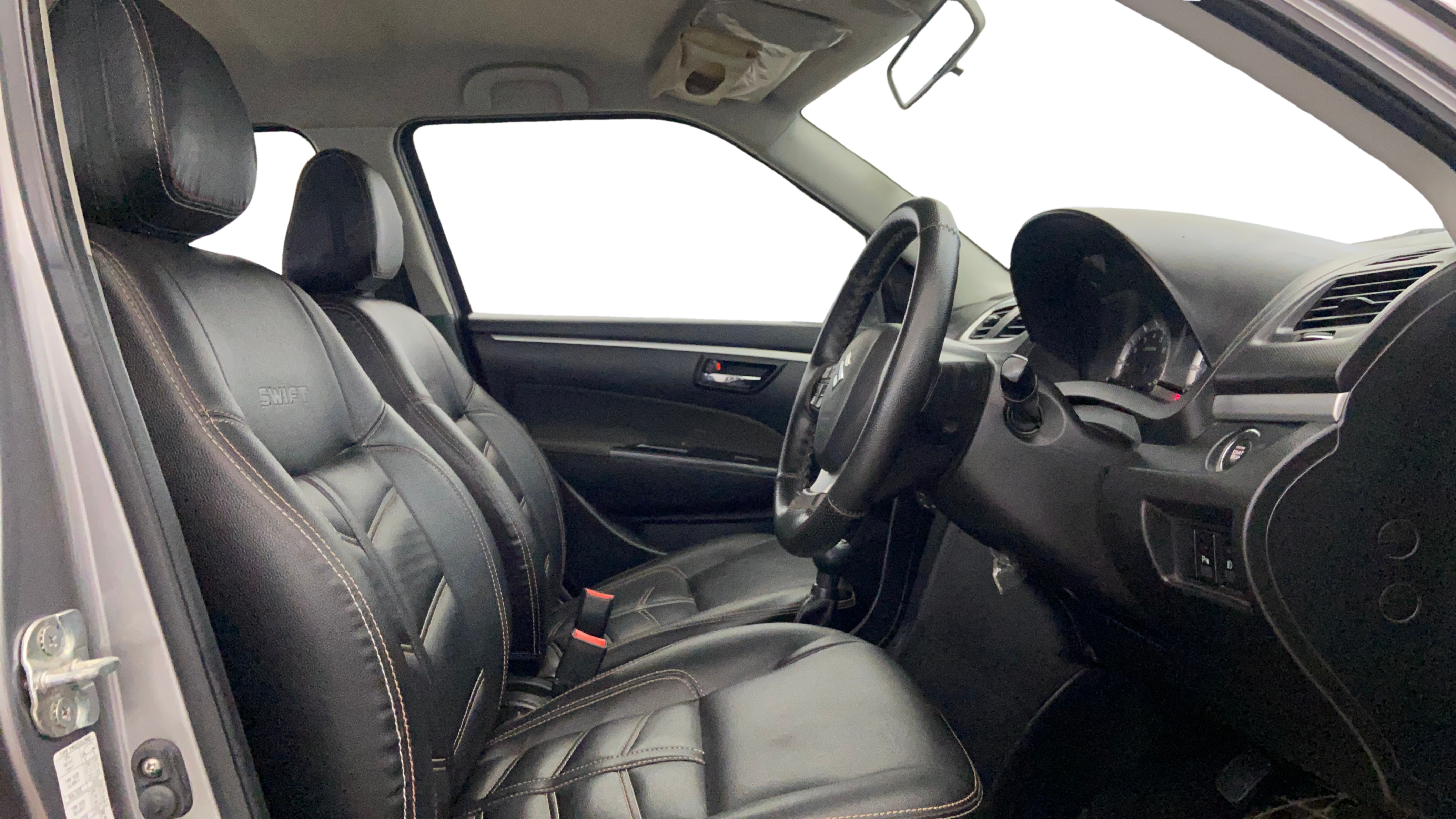 2015 Maruti Swift ZXI, Petrol, Manual, 48,517 km, Right Side Front Door Cabin