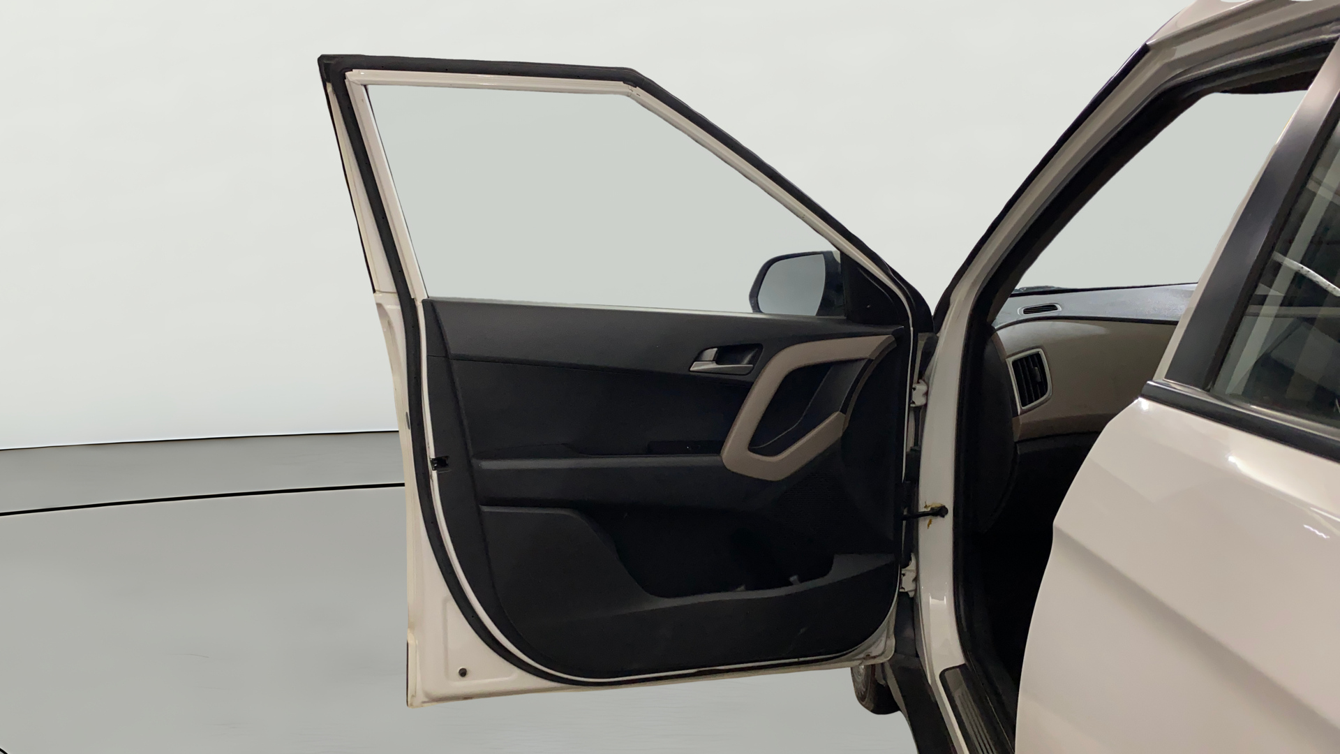 2015 Hyundai Creta SX PLUS 1.6 PETROL, Petrol, Manual, 62,487 km, LHS Front Door