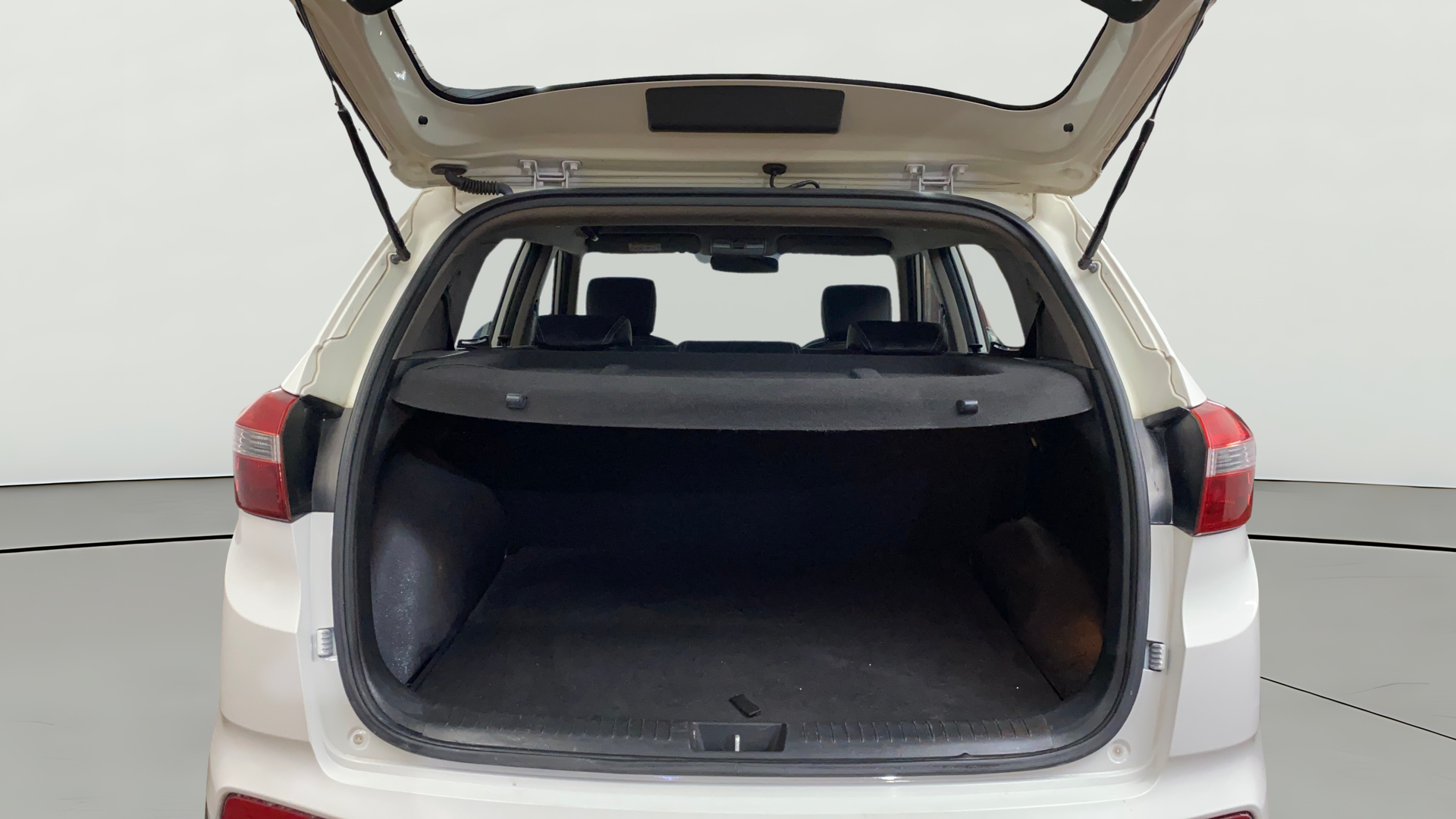 2015 Hyundai Creta SX PLUS 1.6 PETROL, Petrol, Manual, 62,487 km, Boot Open Zoomed View