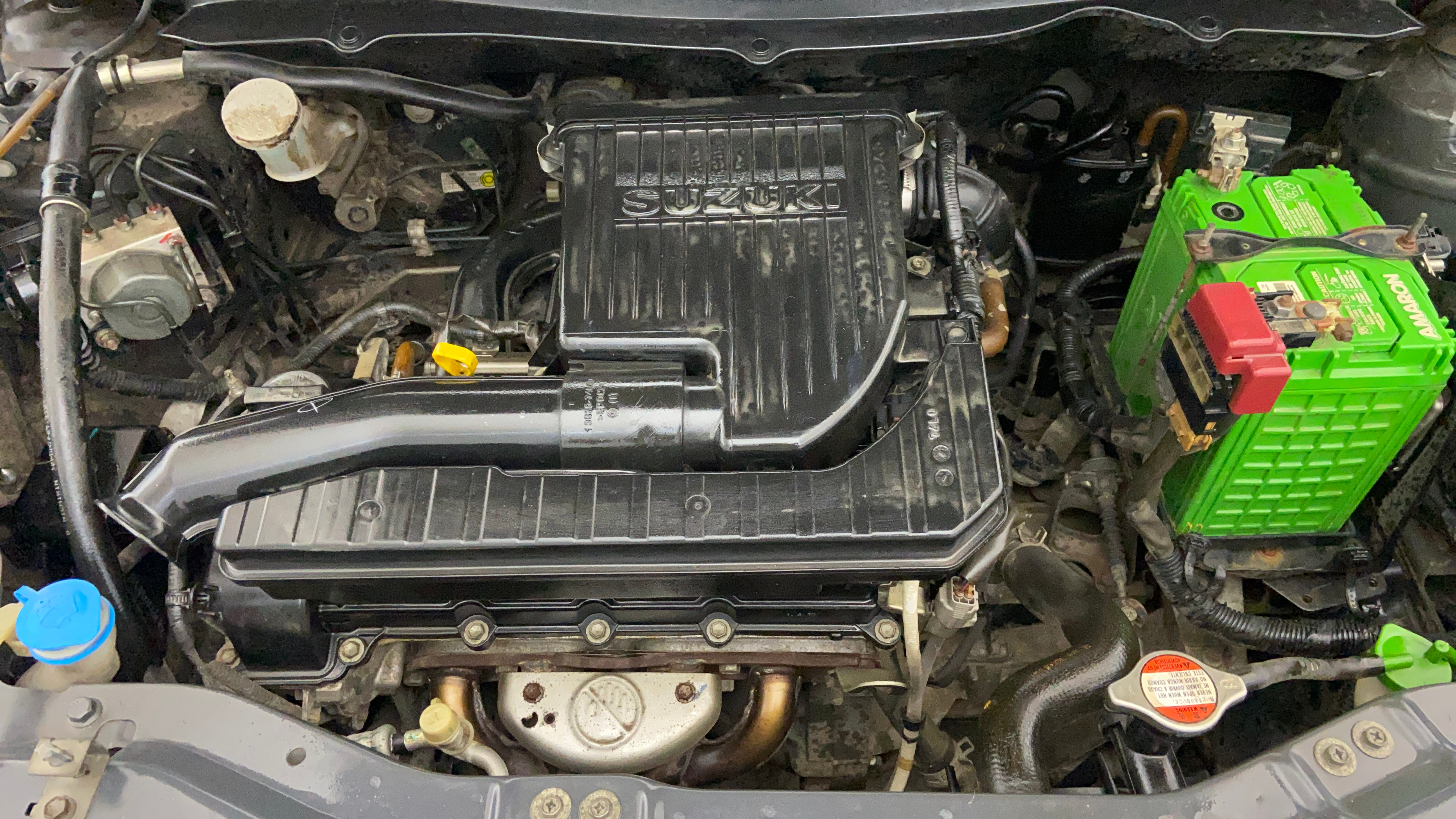 2015 Maruti Swift ZXI, Petrol, Manual, 48,517 km, Engine View