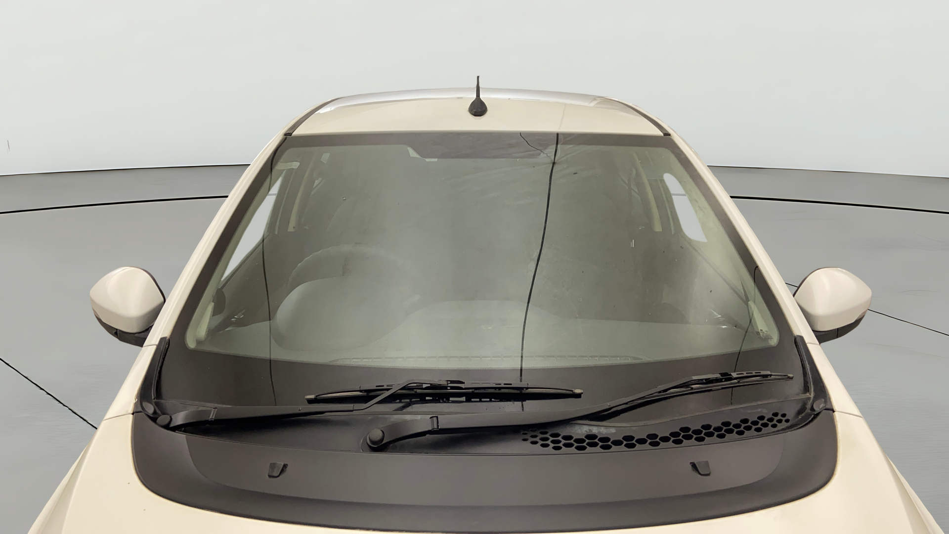 2017 Tata Tiago XZ PETROL, Petrol, Manual, 99,110 km, Front Windshield