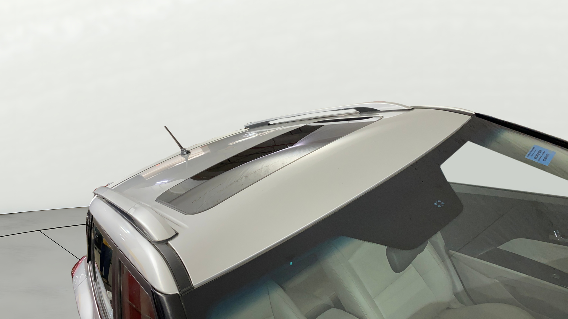 2019 Mahindra XUV300 W8 (O) 1.2 PETROL, Petrol, Manual, 62,025 km, Roof
