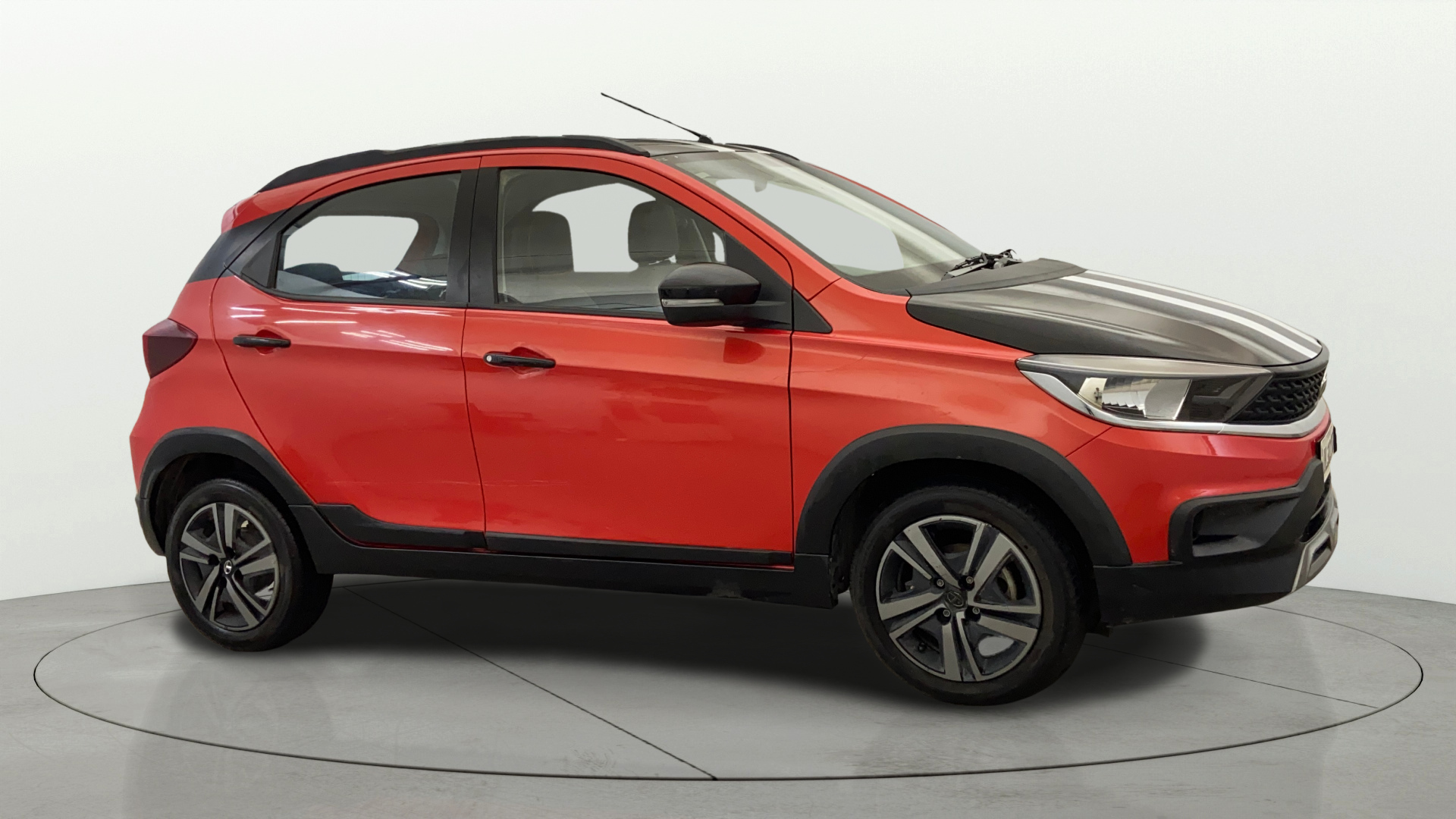 2023 Tata TIAGO NRG XZ MT, Petrol, Manual, 14,328 km, SRP