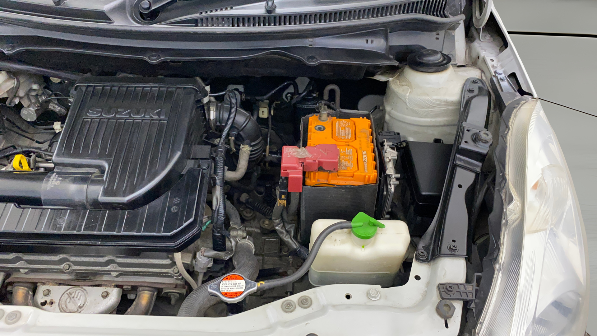 2013 Maruti Swift VXI, Petrol, Manual, 51,880 km, Engine View - Left