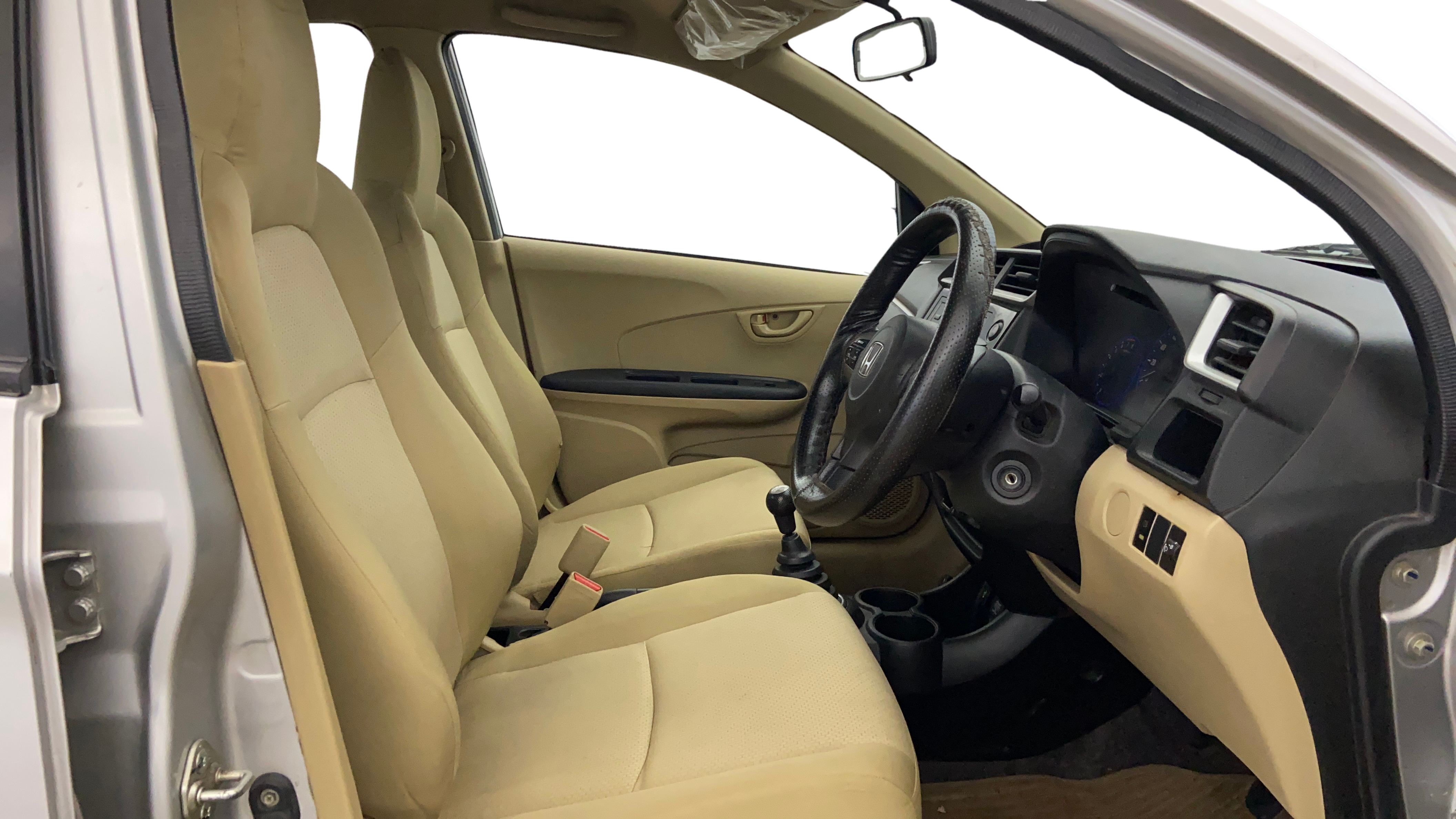 2017 Honda Amaze 1.2L I-VTEC S, Petrol, Manual, 1,45,797 km, Right Side Front Door Cabin