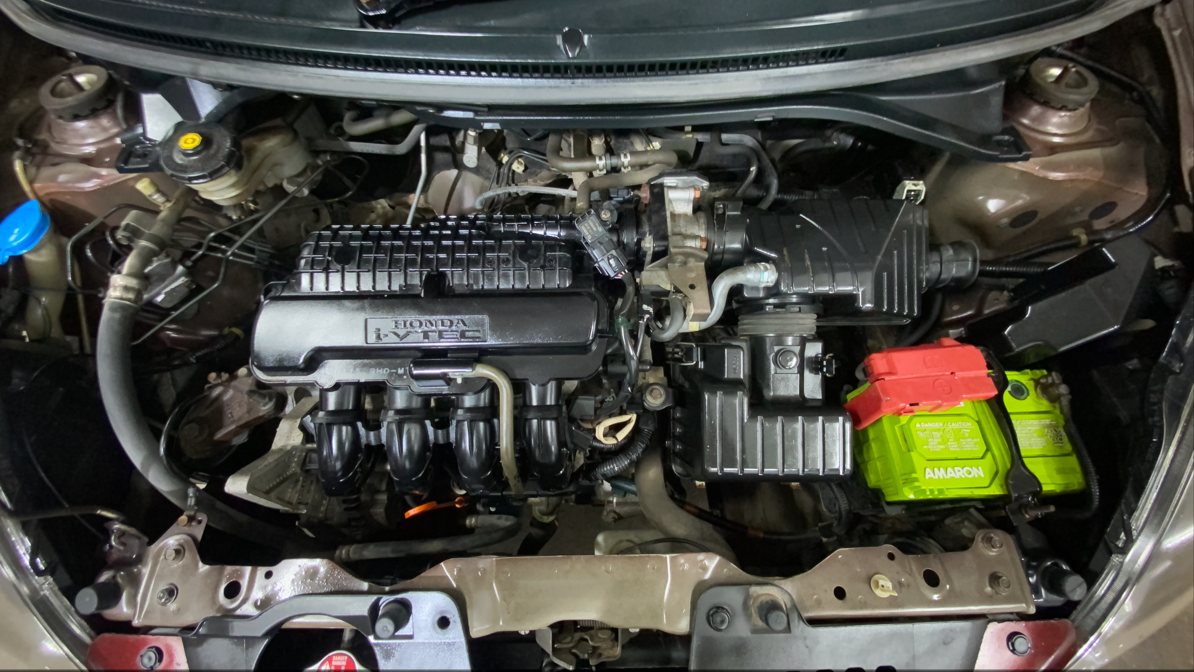 2015 Honda Amaze 1.2L I-VTEC S, Petrol, Manual, 74,038 km, Engine View