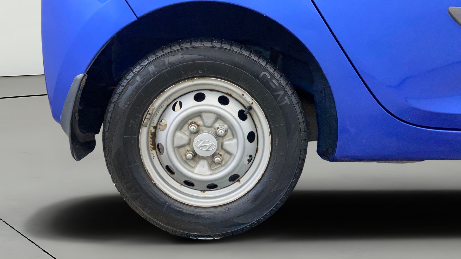 2015 Hyundai Eon ERA +, Petrol, Manual, 22,308 km, Right Rear Wheel