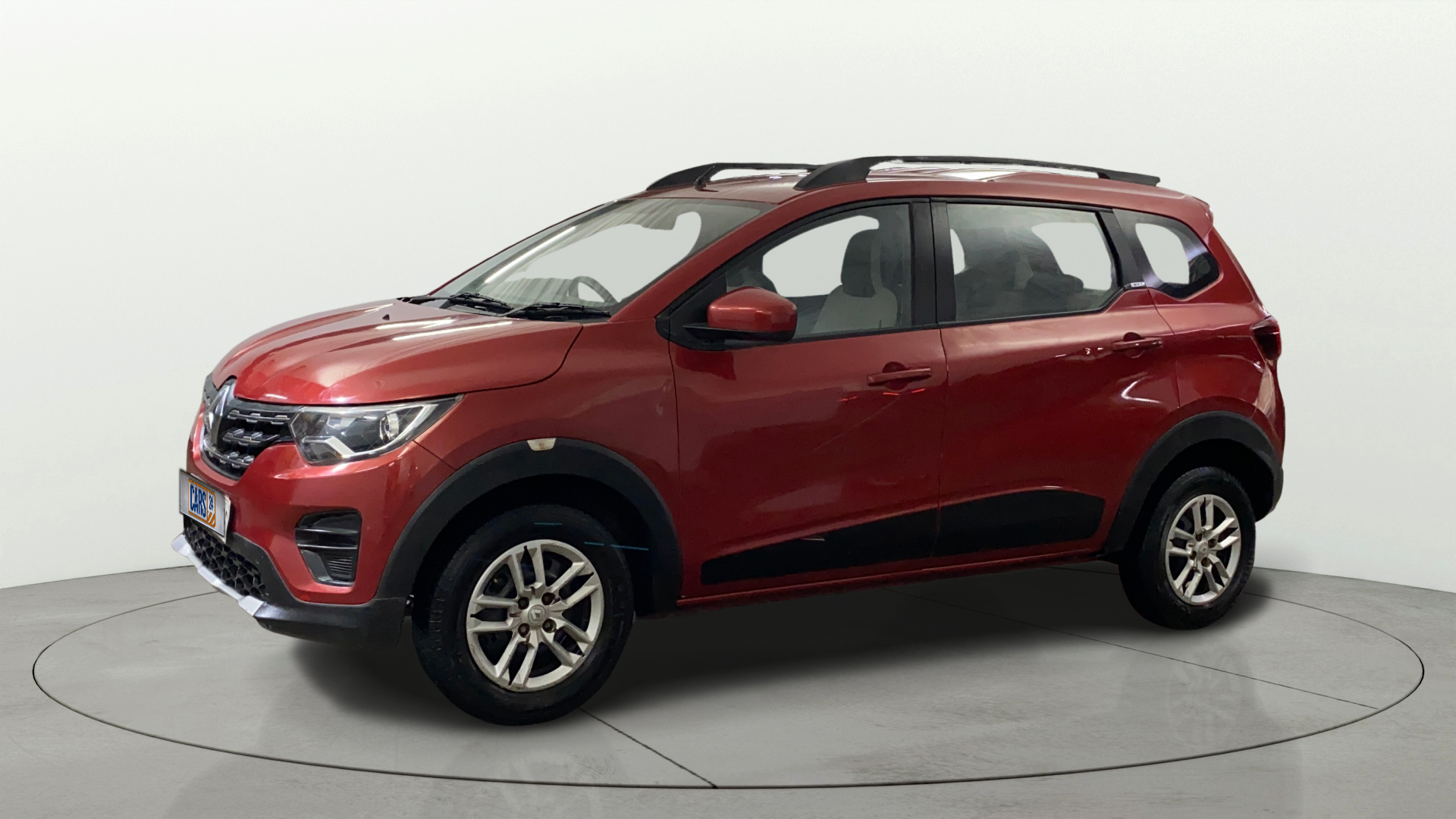 2020 Renault TRIBER RXT, Petrol, Manual, 48,870 km, Left Front Diagonal