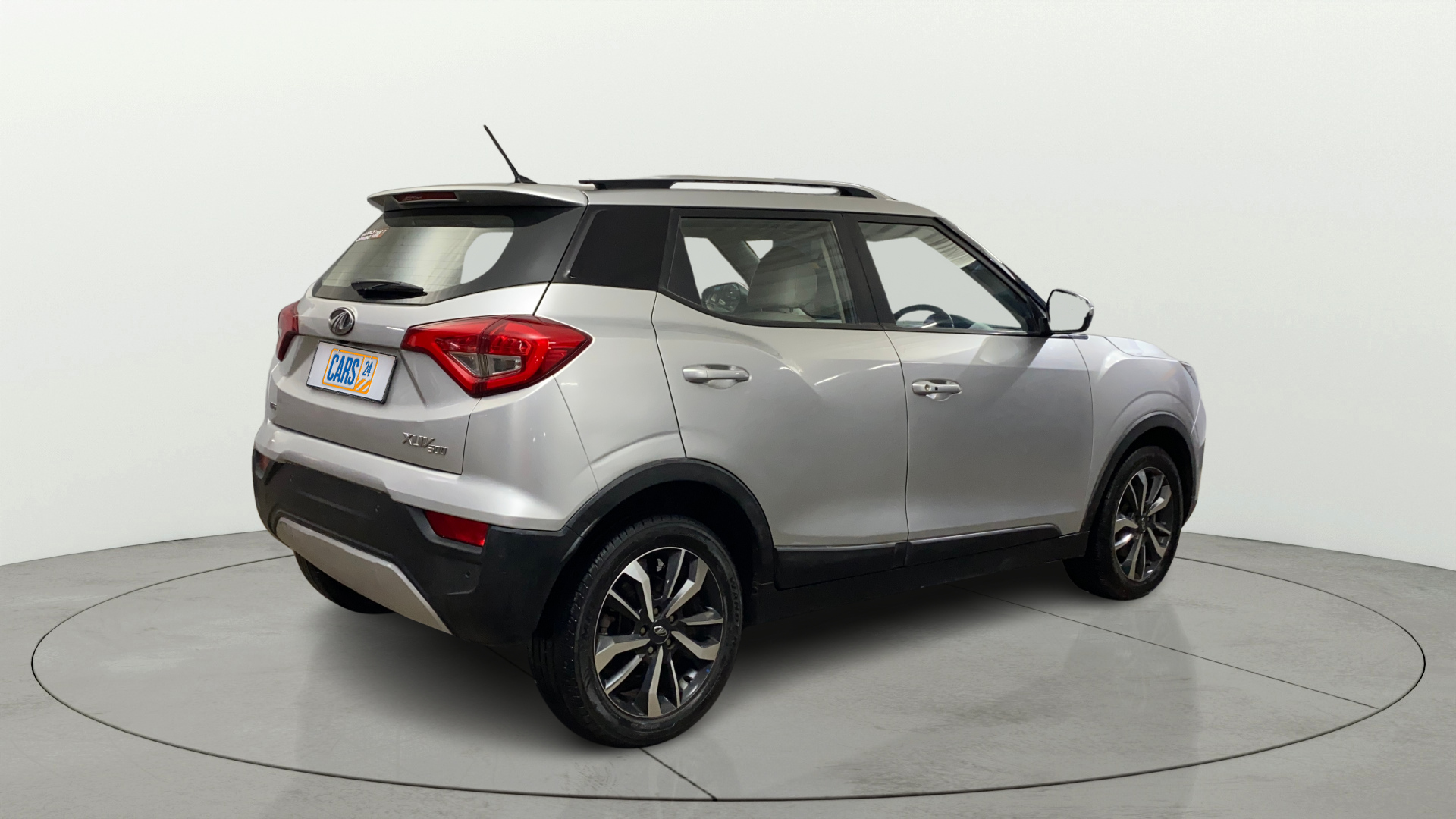 2019 Mahindra XUV300 W8 (O) 1.2 PETROL, Petrol, Manual, 62,025 km, Right Back Diagonal
