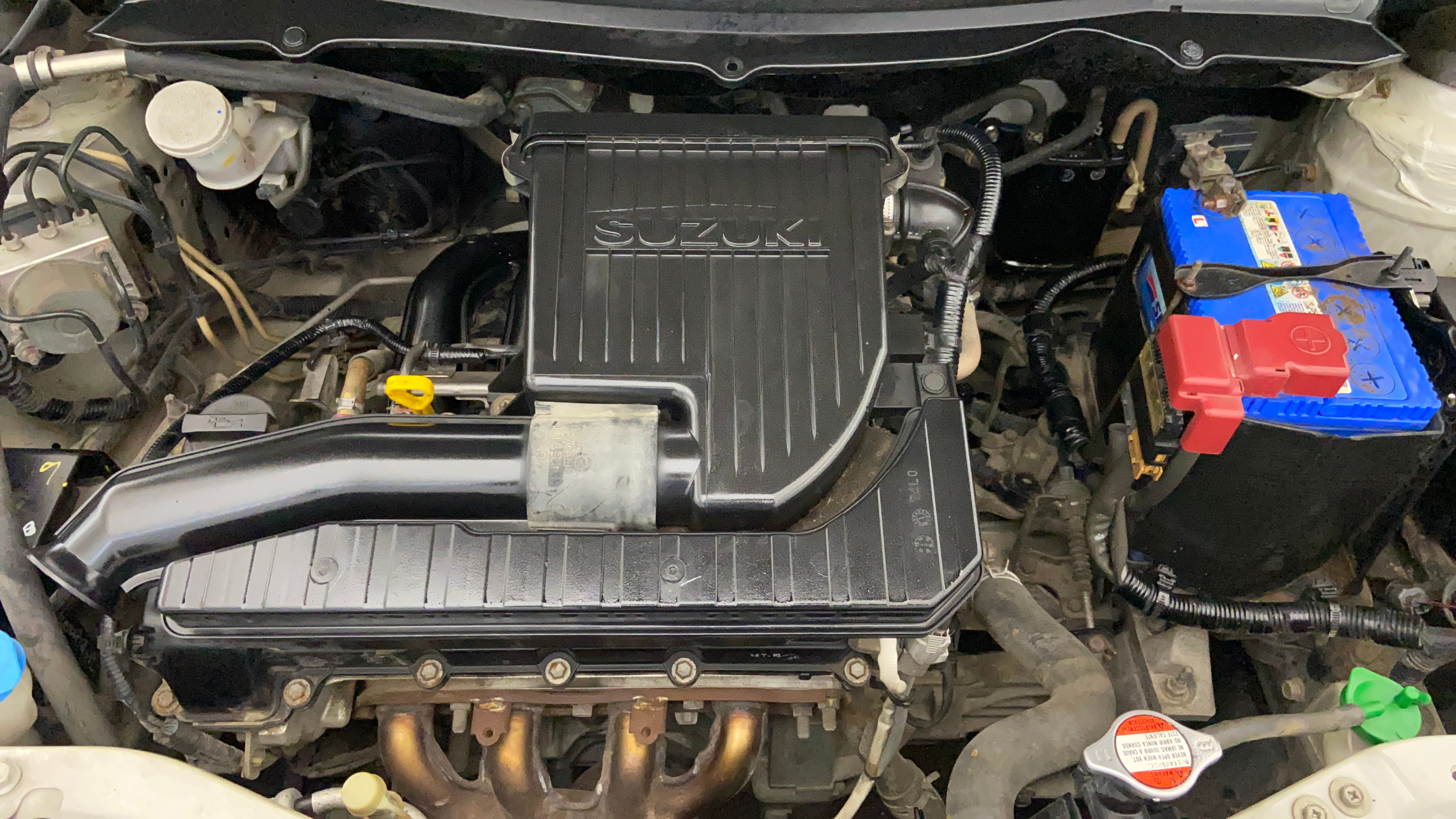 2016 Maruti Swift LXI (O), Petrol, Manual, 54,201 km, Engine View