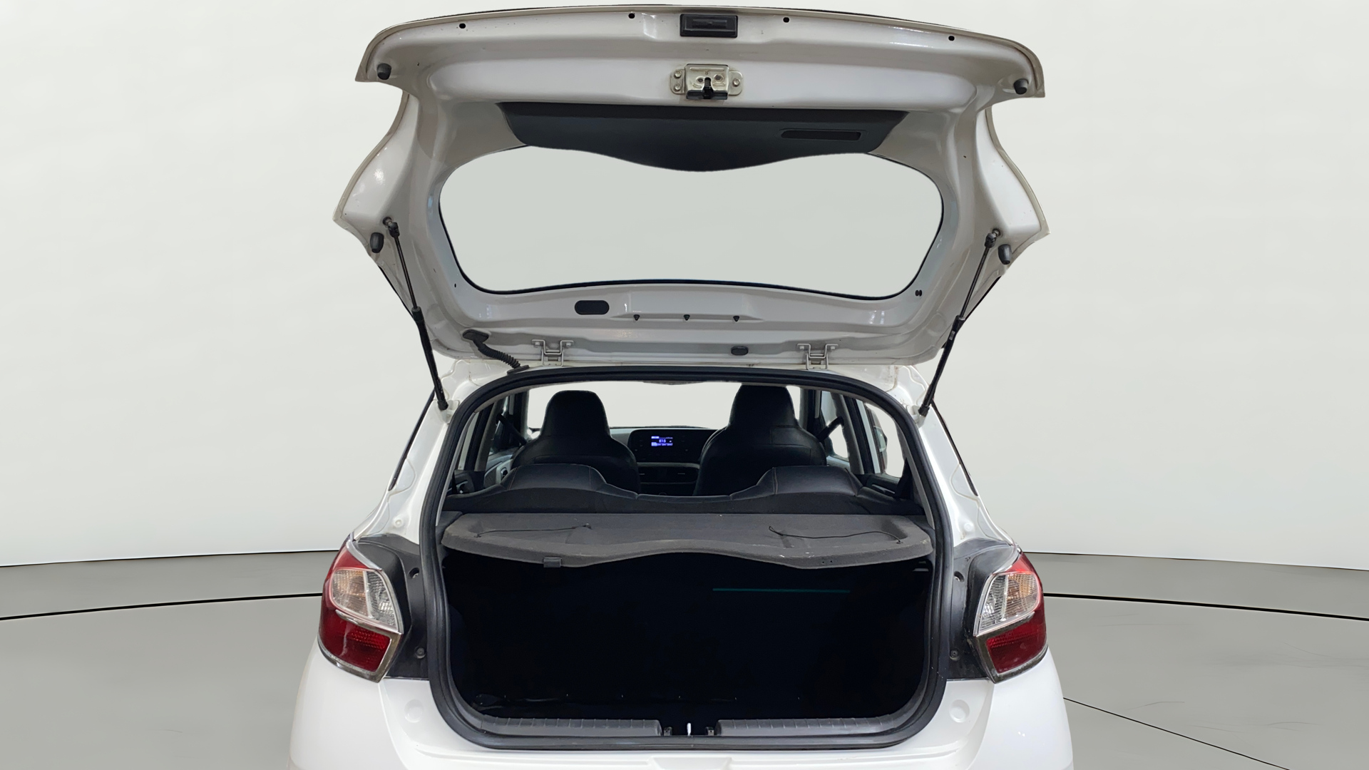 2021 Hyundai GRAND I10 NIOS MAGNA 1.2 KAPPA VTVT, Petrol, Manual, 59,469 km, Boot Door Open