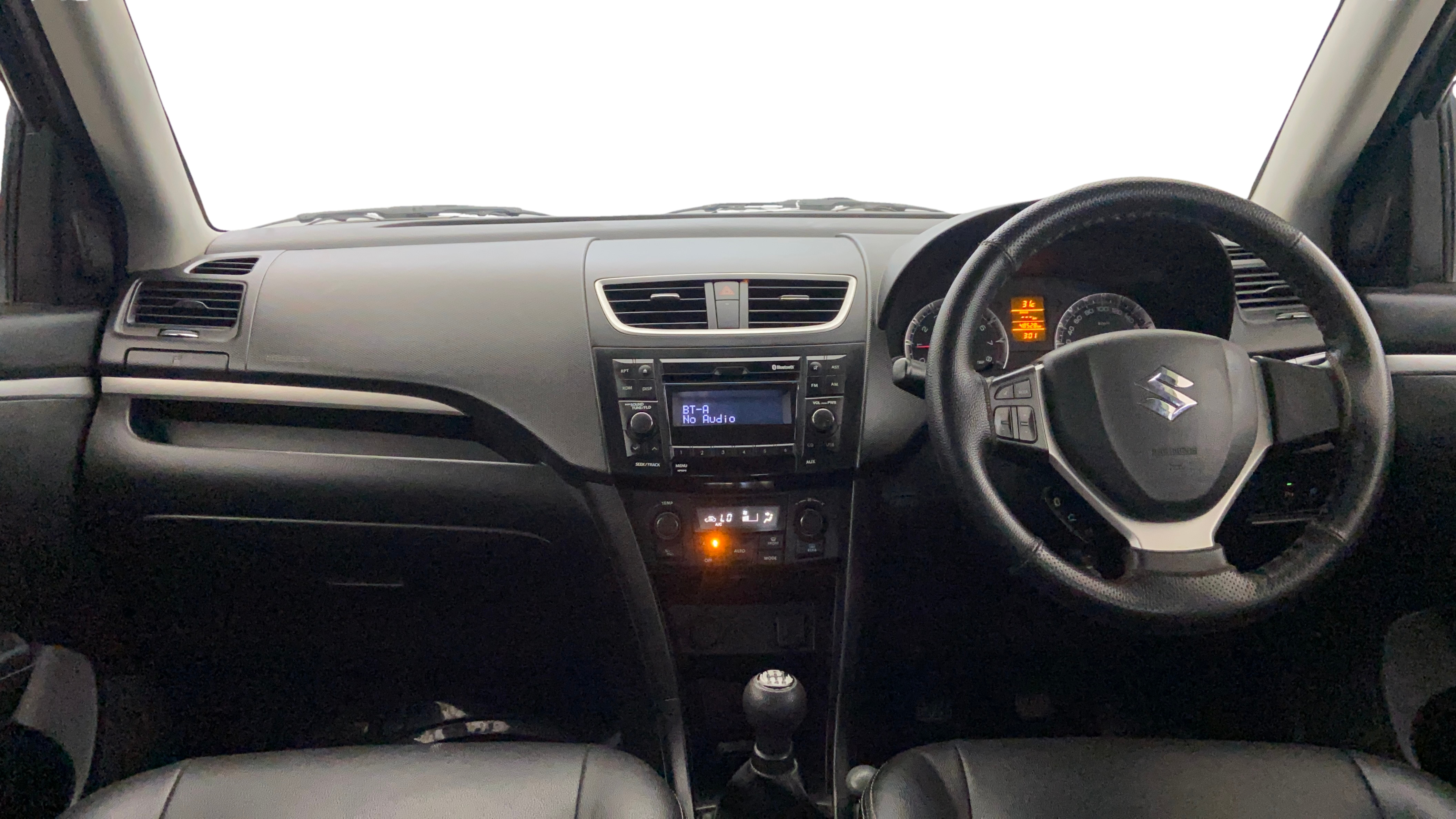 2015 Maruti Swift ZXI, Petrol, Manual, 48,517 km, Dashboard