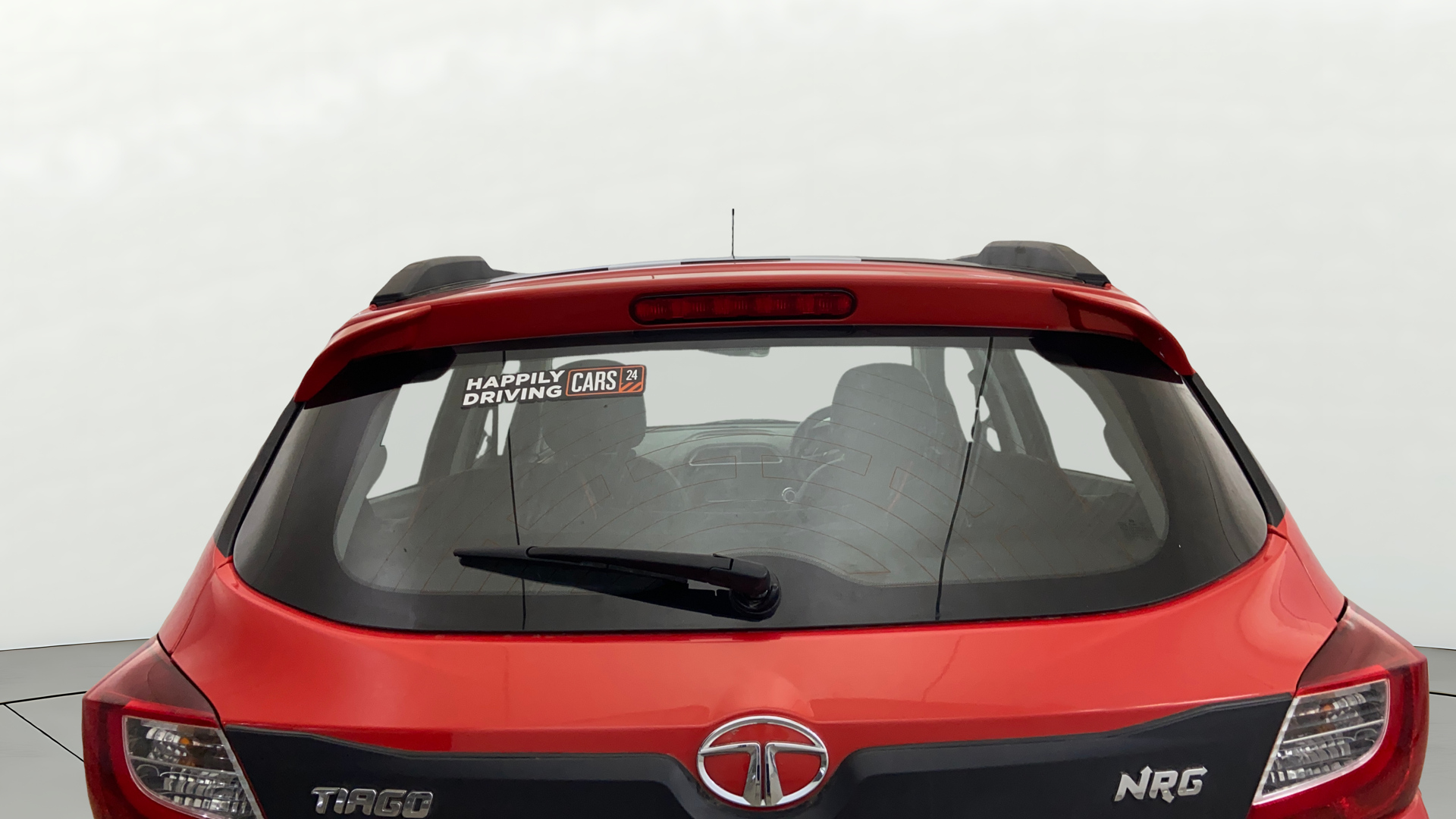 2023 Tata TIAGO NRG XZ MT, Petrol, Manual, 14,328 km, Rear Windshield