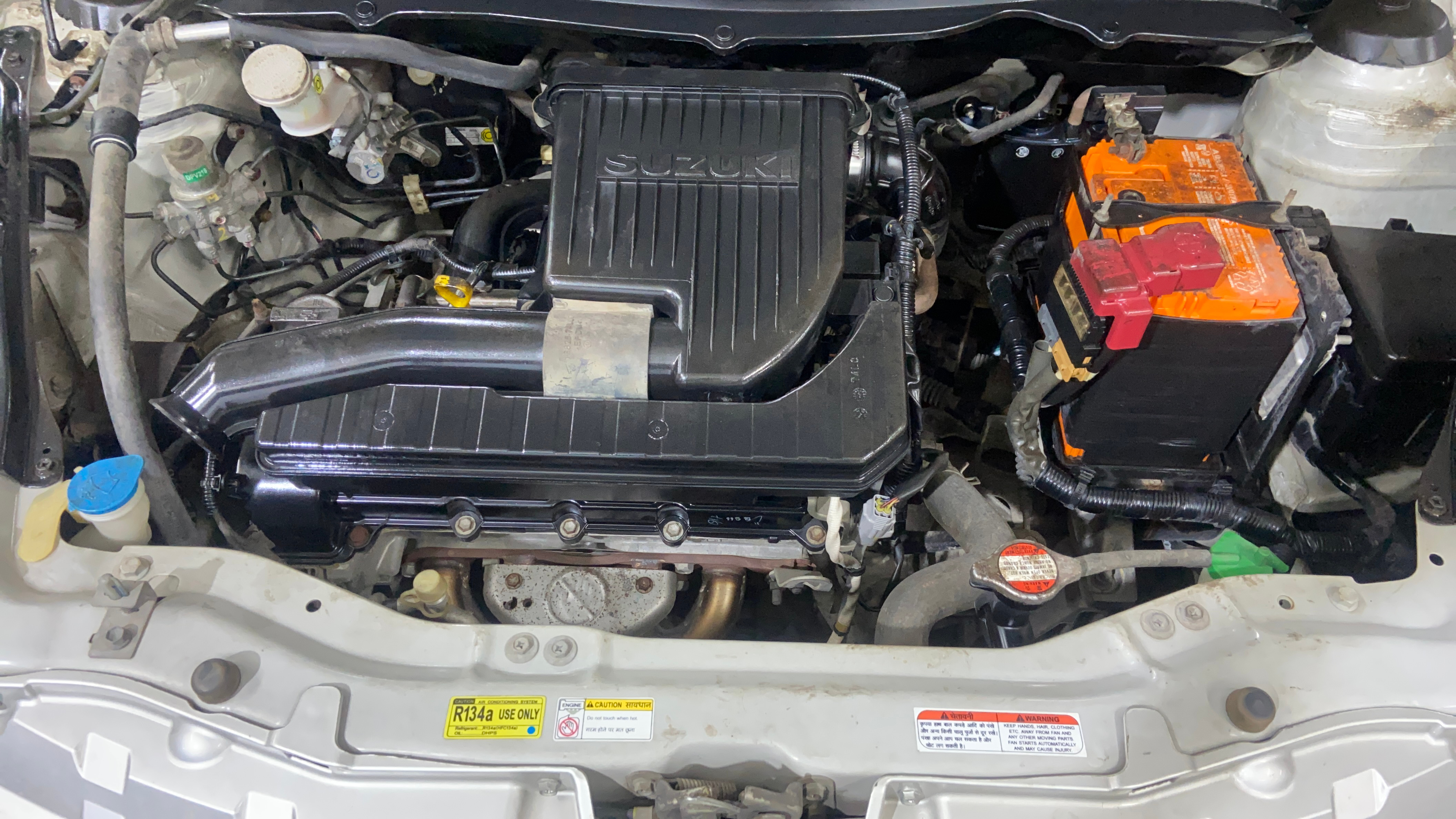 2015 Maruti Swift VXI, Petrol, Manual, 32,808 km, Engine View
