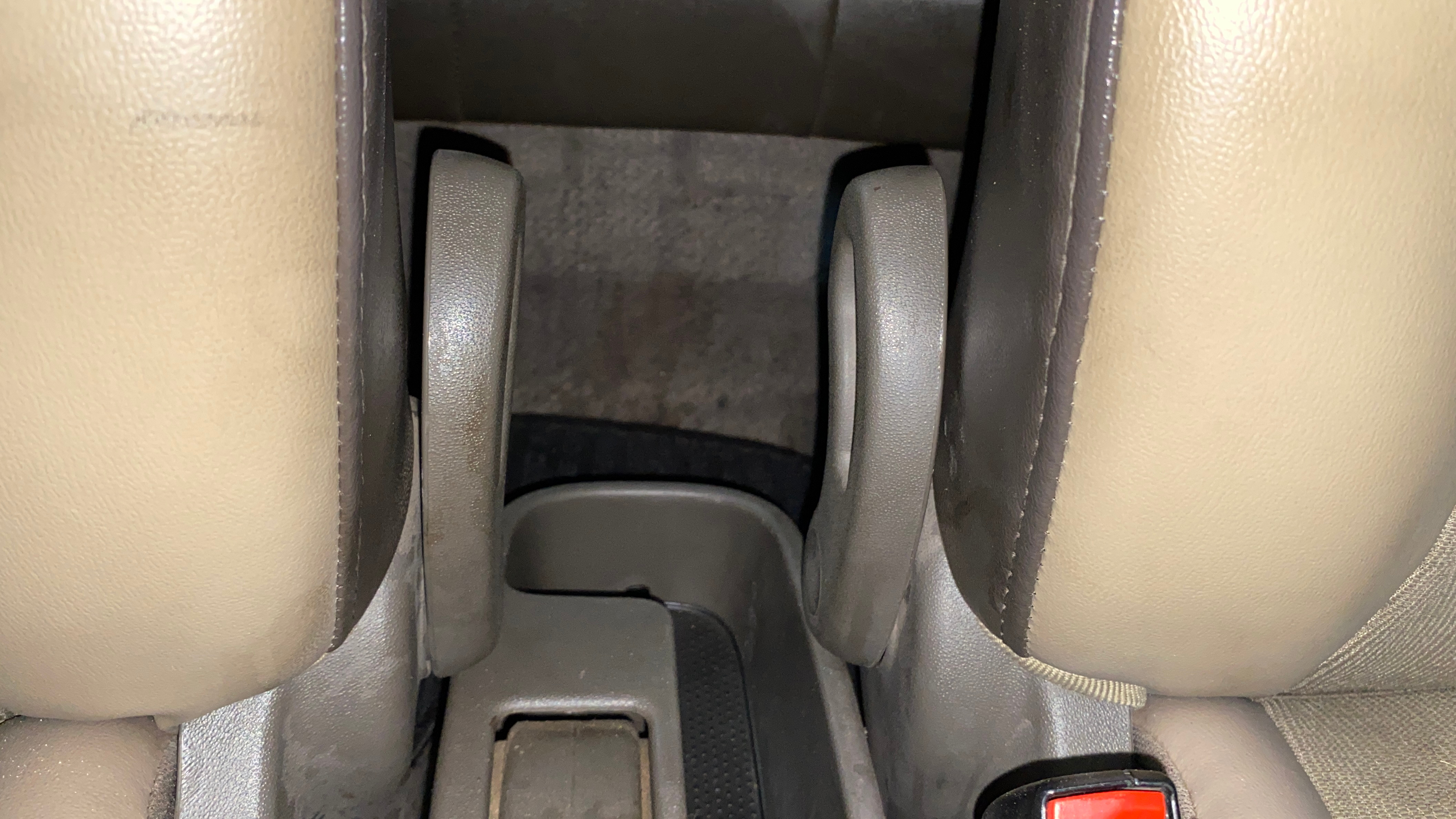 2013 Hyundai i10 ERA 1.1, Petrol, Manual, 55,465 km, Driver Side Adjustment Panel