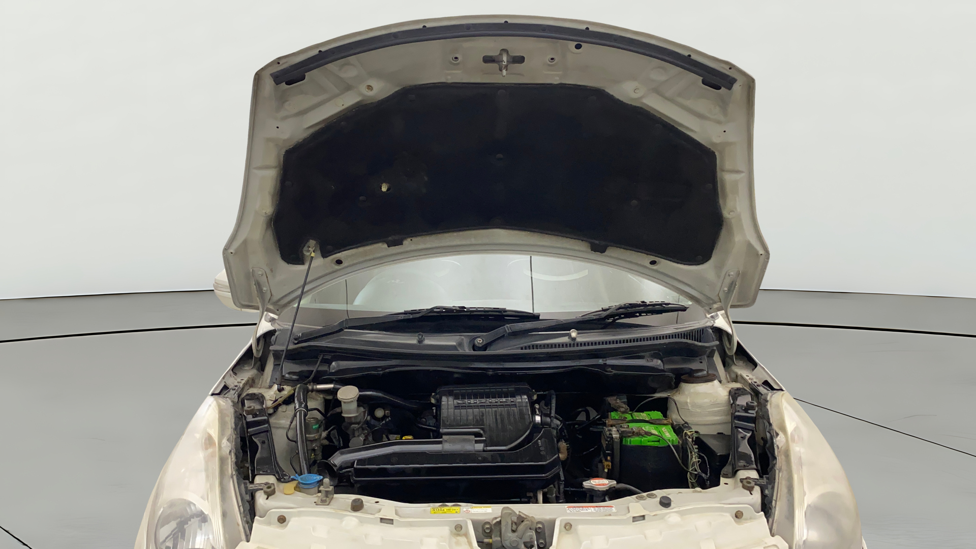 2015 Maruti Swift LXI (O), Petrol, Manual, 38,356 km, Open Bonet