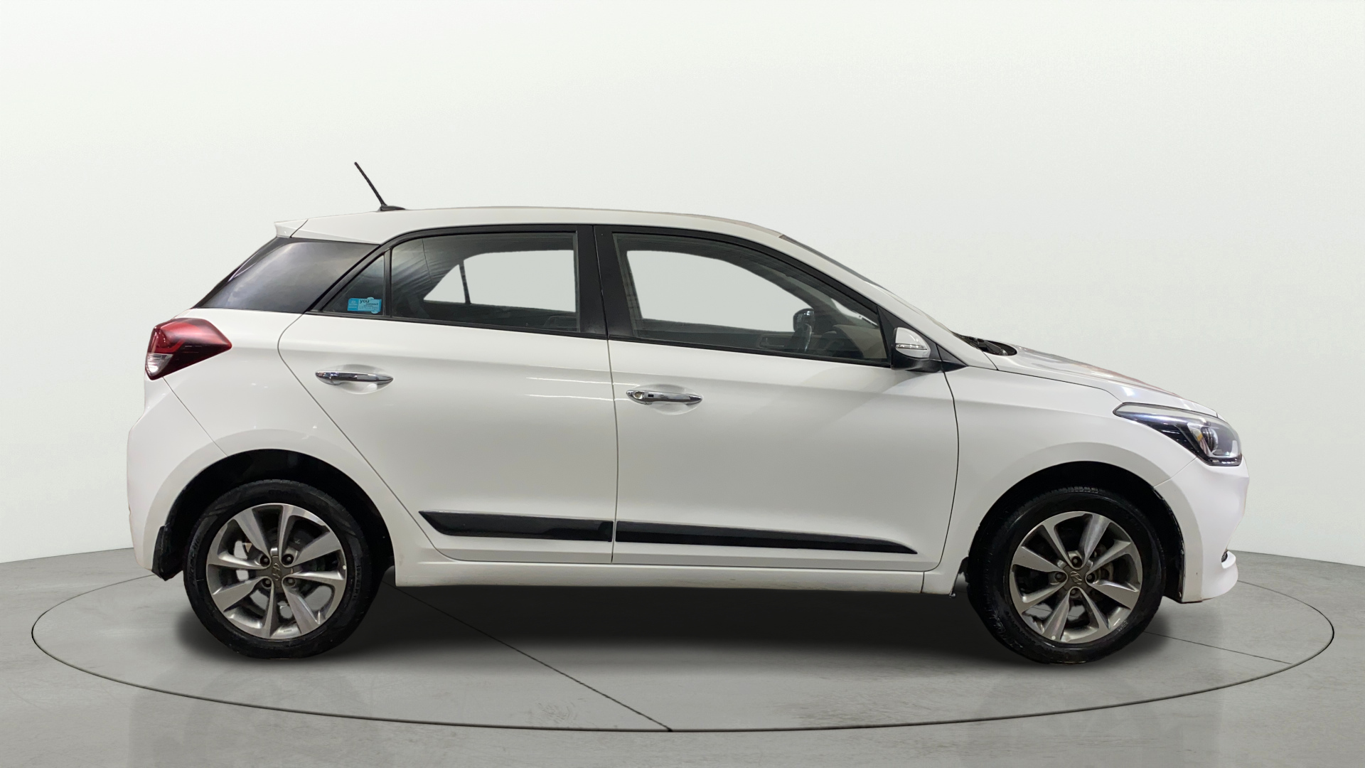 2016 Hyundai Elite i20 ASTA 1.2 (O), Petrol, Manual, 61,198 km, Right Side View