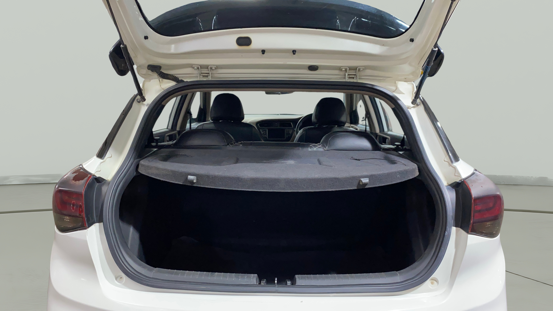 2018 Hyundai Elite i20 ASTA 1.2, Petrol, Manual, 47,520 km, Boot Open Zoomed View