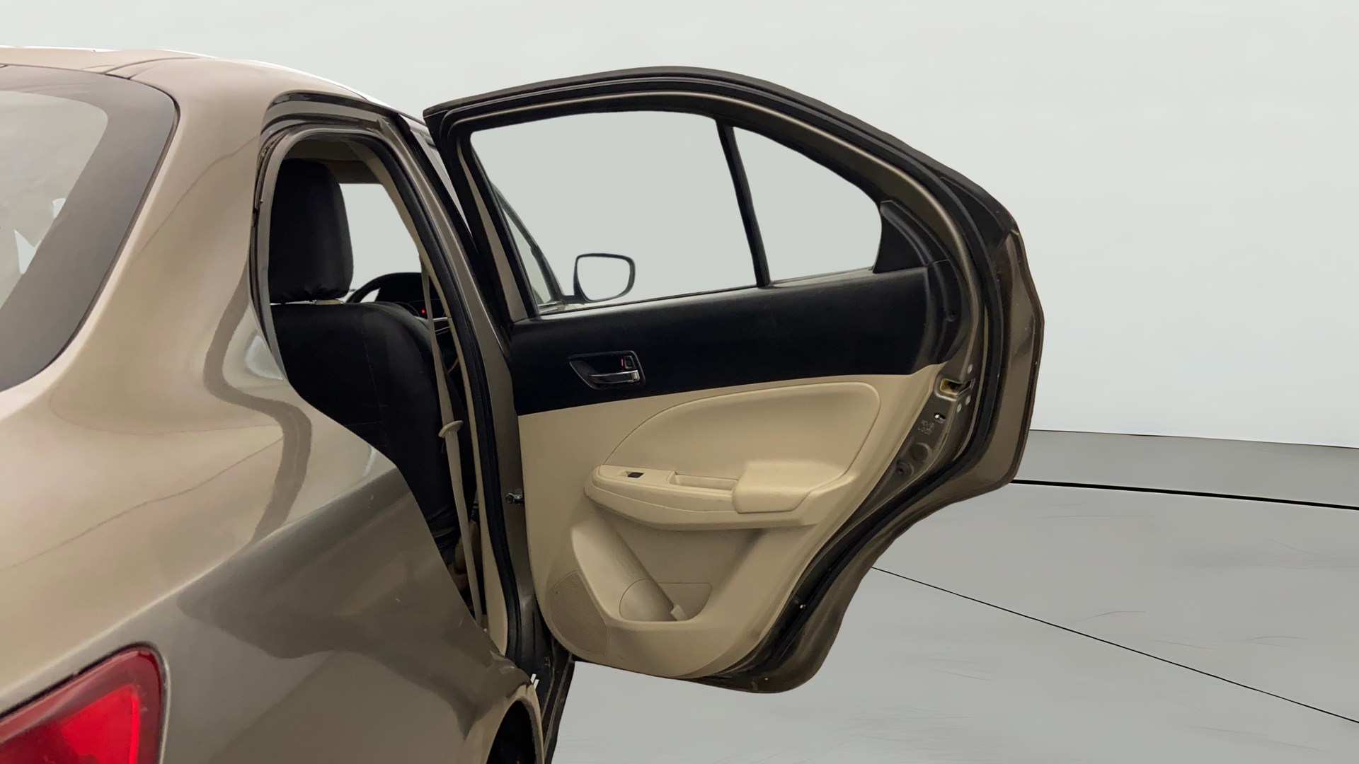 2019 Maruti Dzire VDI, Diesel, Manual, 84,297 km, RHS Rear Door