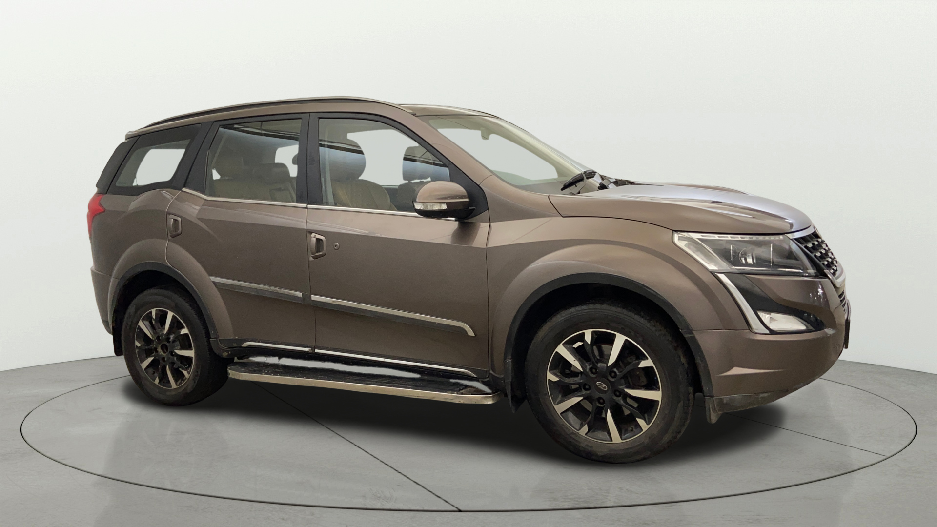 2019 Mahindra XUV500 W11 AT, Diesel, Automatic, 52,522 km, SRP