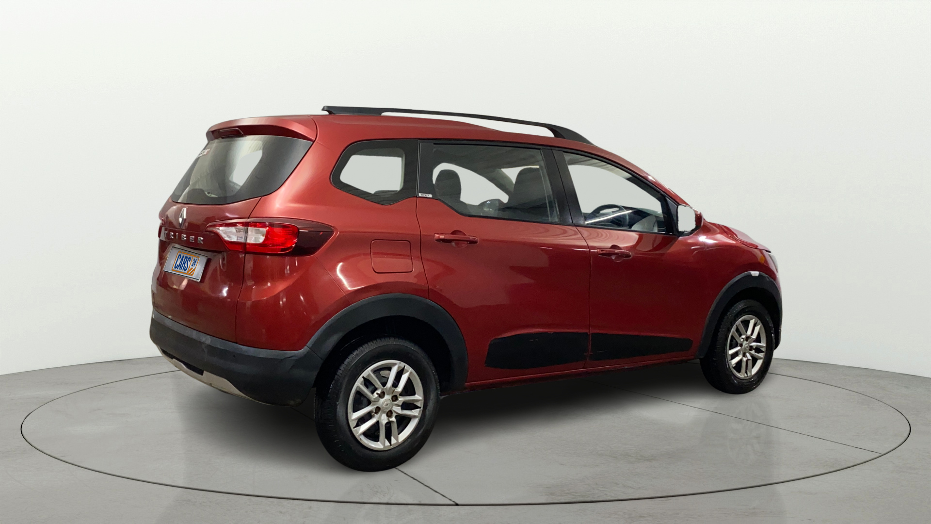 2020 Renault TRIBER RXT, Petrol, Manual, 48,870 km, Right Back Diagonal