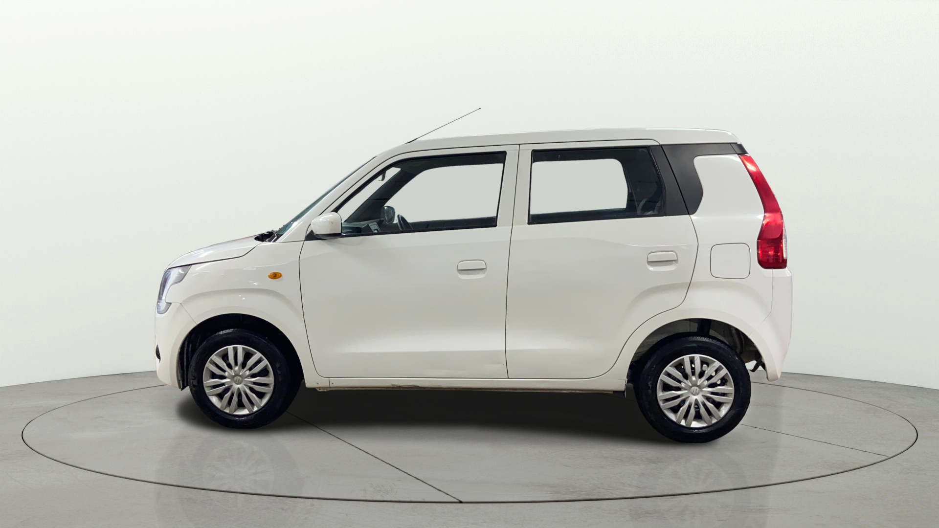 2023 Maruti New Wagon-R VXI 1.0, Petrol, Manual, 22,659 km, Left Side