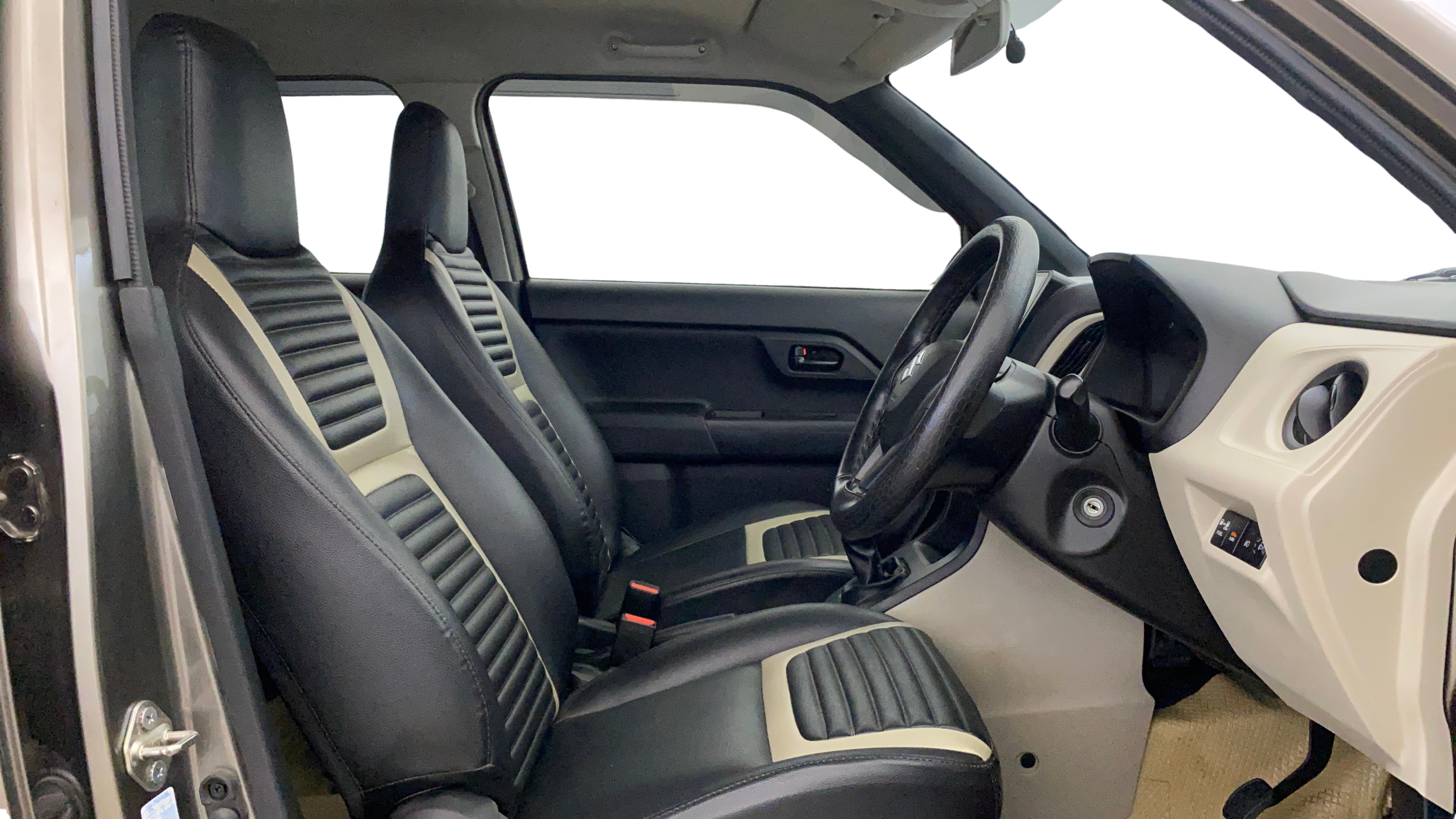 2021 Maruti New Wagon-R LXI CNG 1.0, CNG, Manual, 40,117 km, Right Side Front Door Cabin