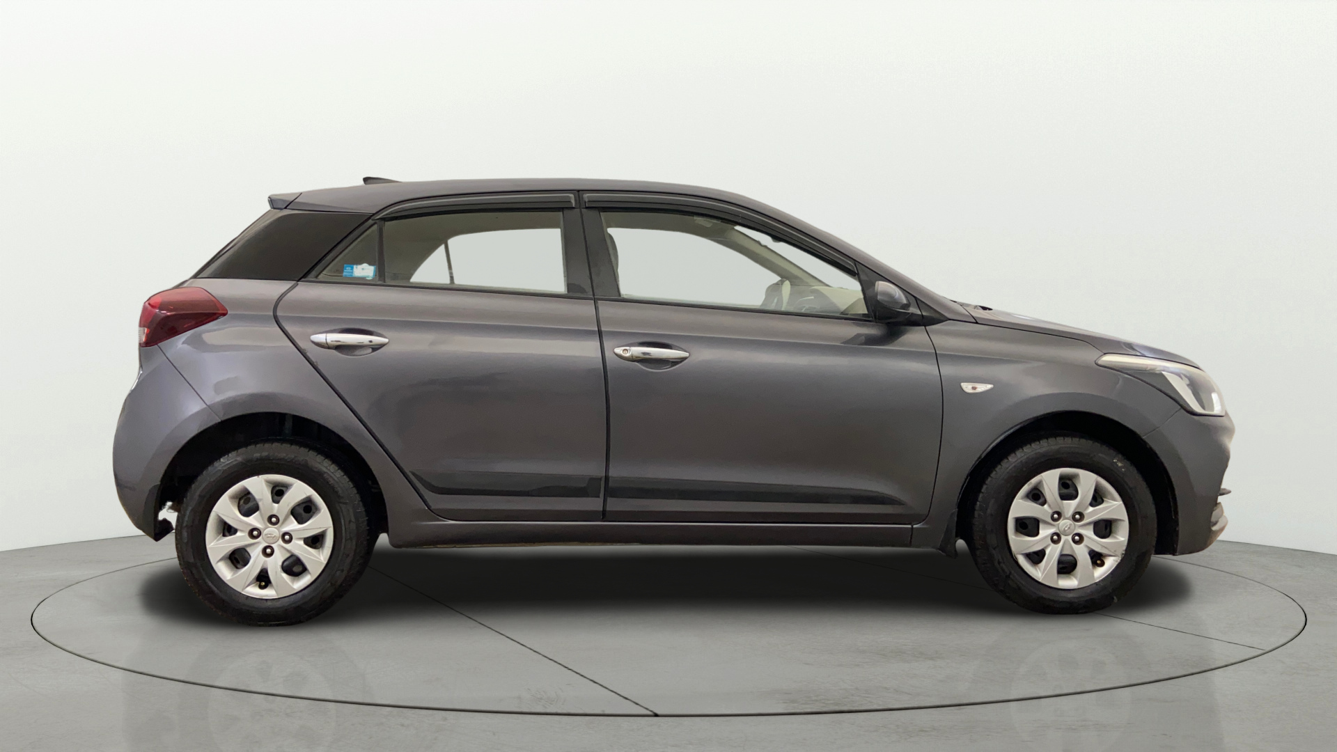 2020 Hyundai Elite i20 MAGNA PLUS 1.2, Petrol, Manual, 70,307 km, Right Side View