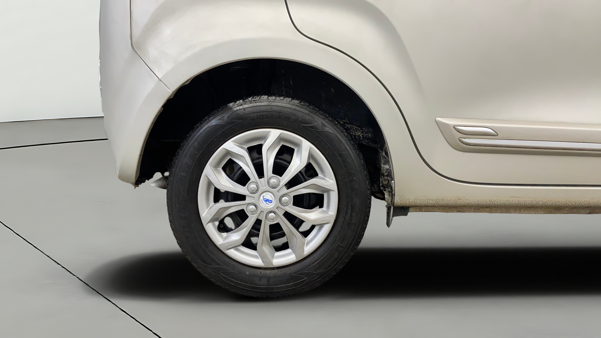 2021 Maruti New Wagon-R VXI 1.0, Petrol, Manual, 40,177 km, Right Rear Wheel