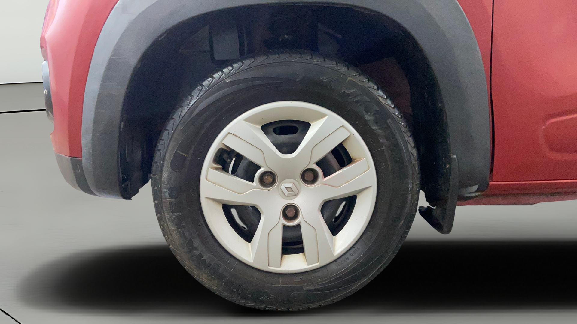2016 Renault Kwid RXT 0.8, Petrol, Manual, 15,964 km, Left Front Wheel