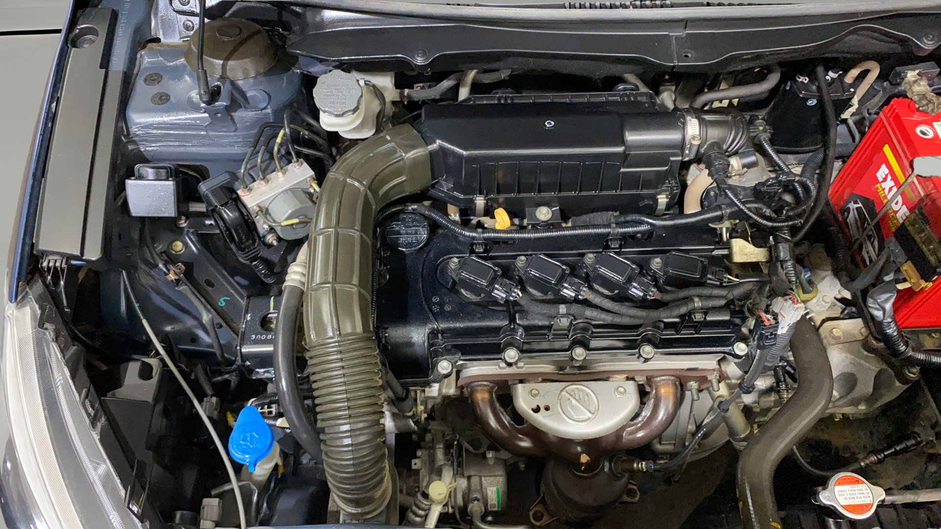 2019 Maruti Ciaz ALPHA 1.5 SHVS PETROL, Petrol, Manual, 48,884 km, Engine View - Right