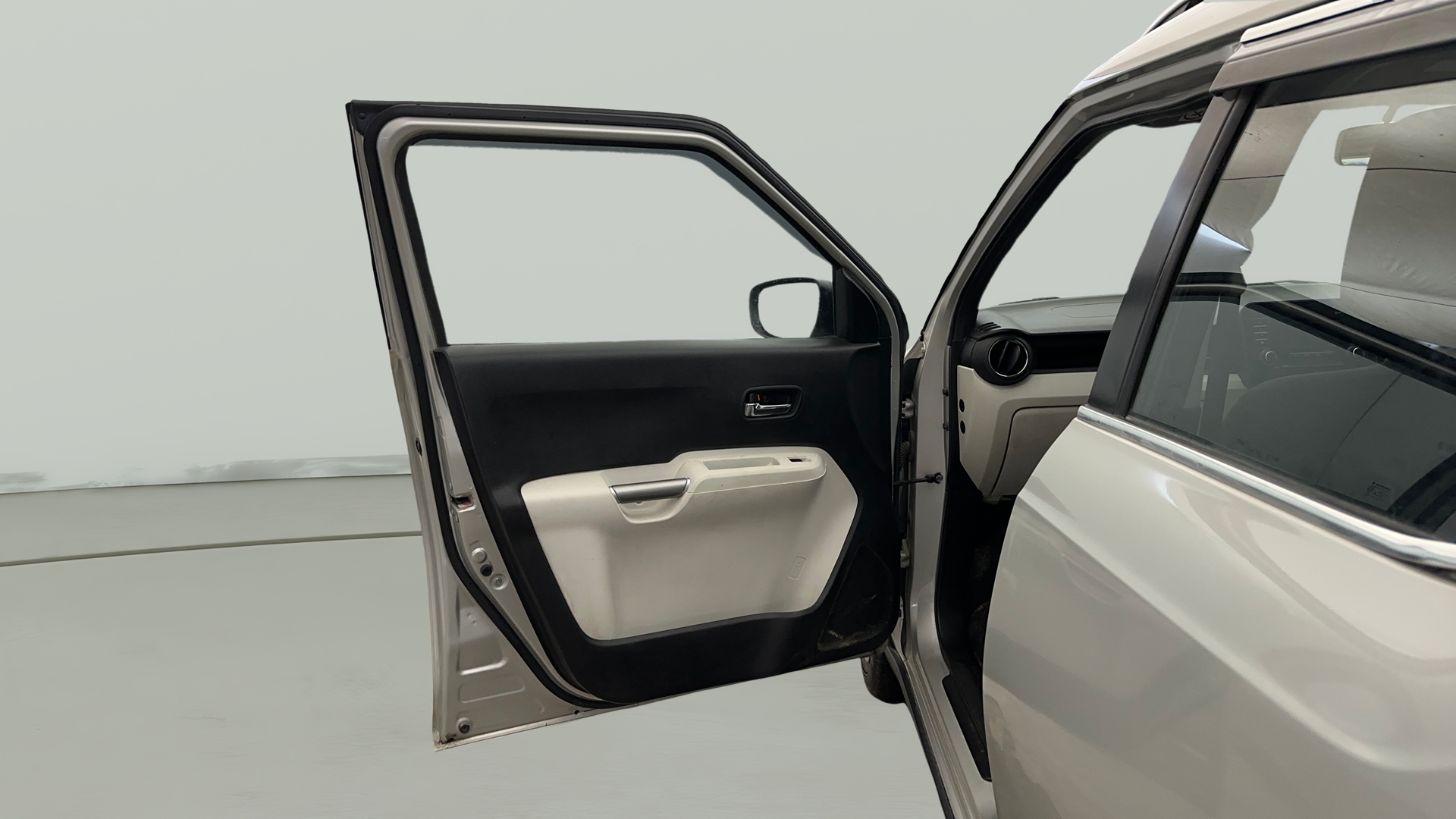 2022 Maruti IGNIS DELTA 1.2, Petrol, Manual, 32,289 km, LHS Front Door