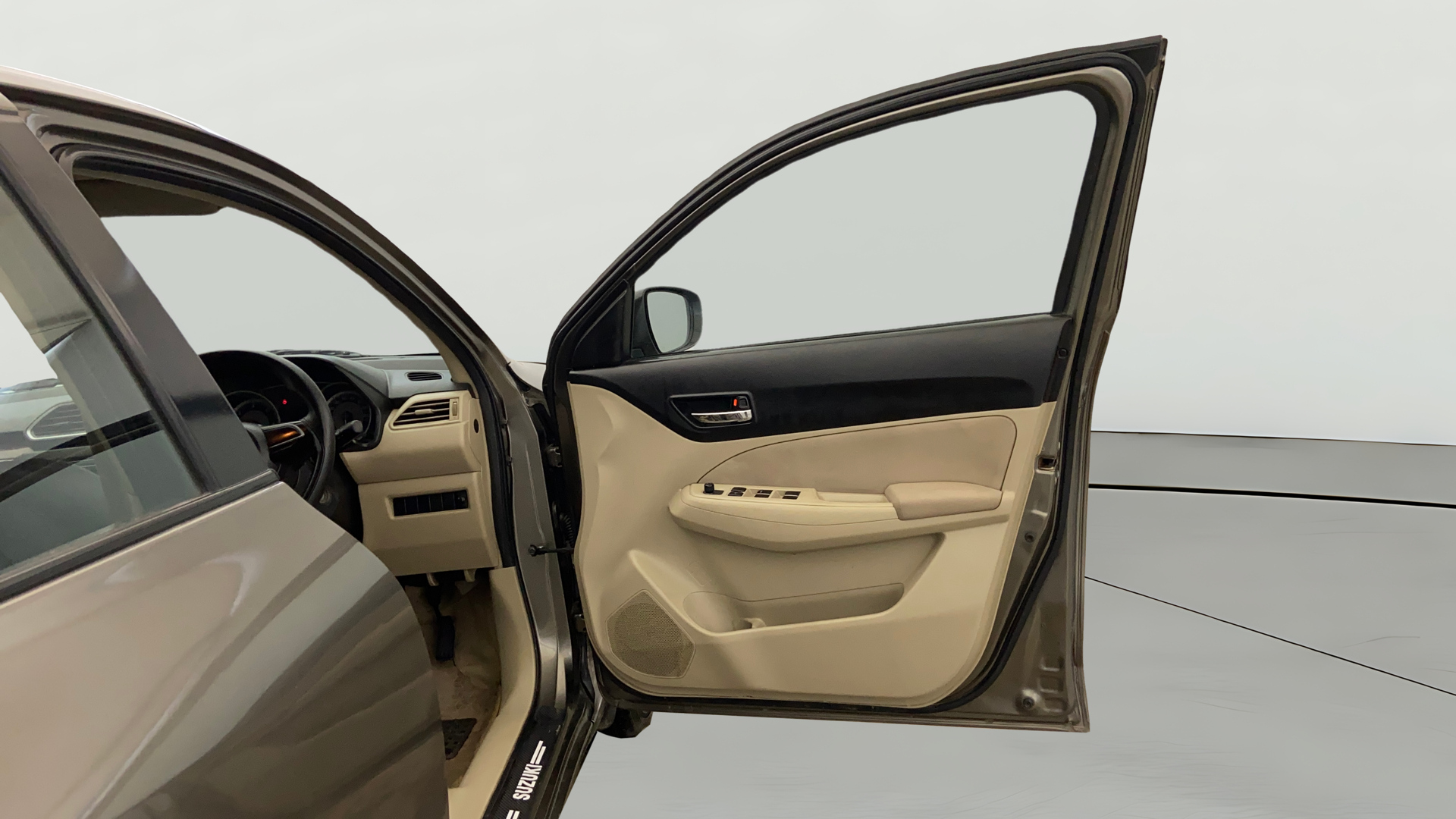 2019 Maruti Dzire VDI, Diesel, Manual, 84,297 km, RHS Front Door