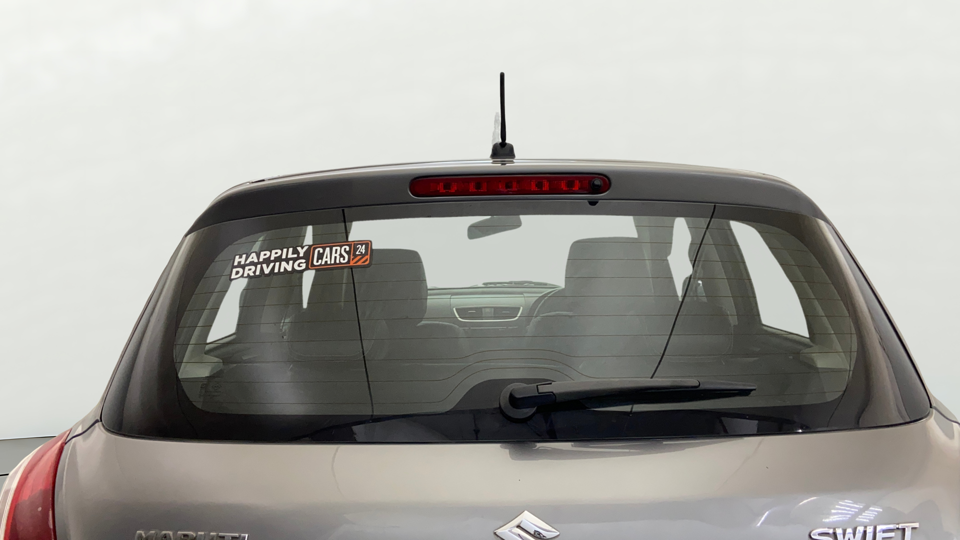 2015 Maruti Swift ZXI, Petrol, Manual, 48,517 km, Rear Windshield