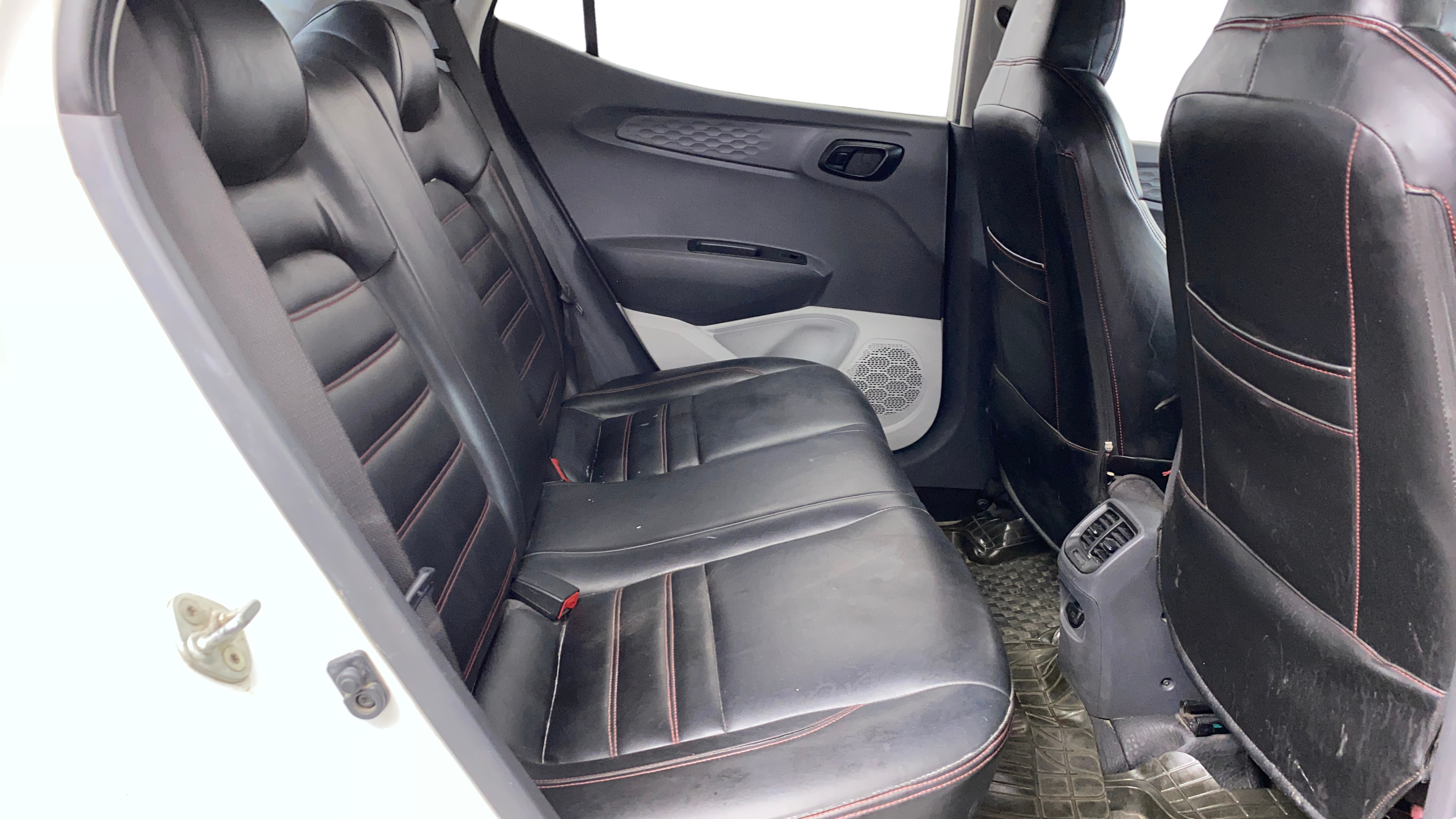 2021 Hyundai GRAND I10 NIOS MAGNA 1.2 KAPPA VTVT, Petrol, Manual, 59,469 km, Right Side Rear Door Cabin