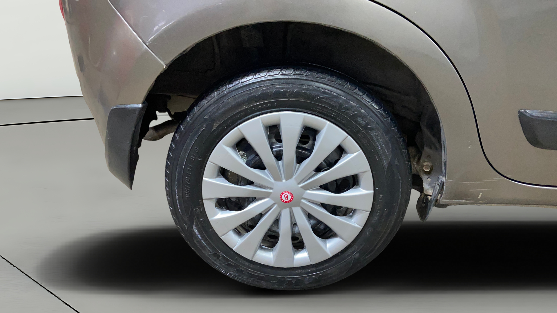 2019 Maruti New Wagon-R VXI (O) 1.0, Petrol, Manual, 63,640 km, Right Rear Wheel